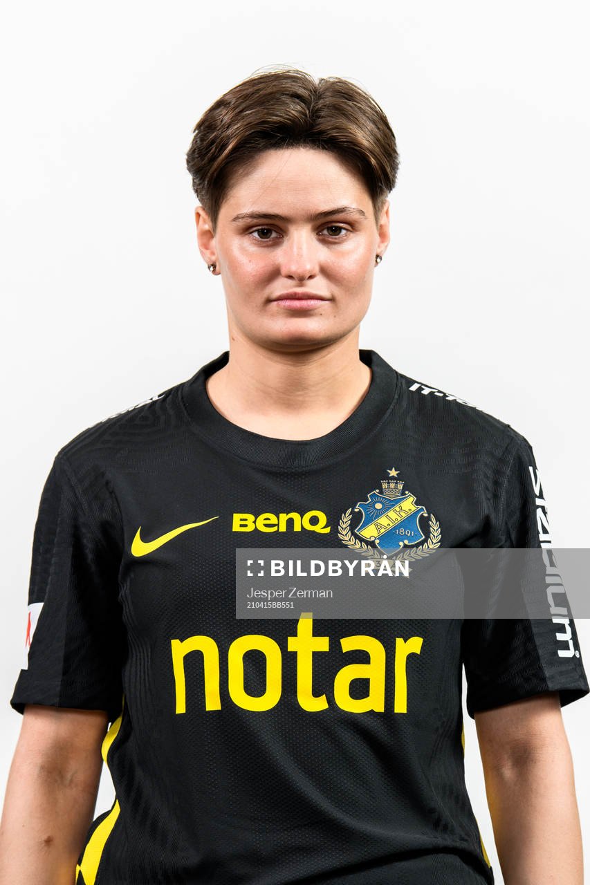 s Ema Paljevic