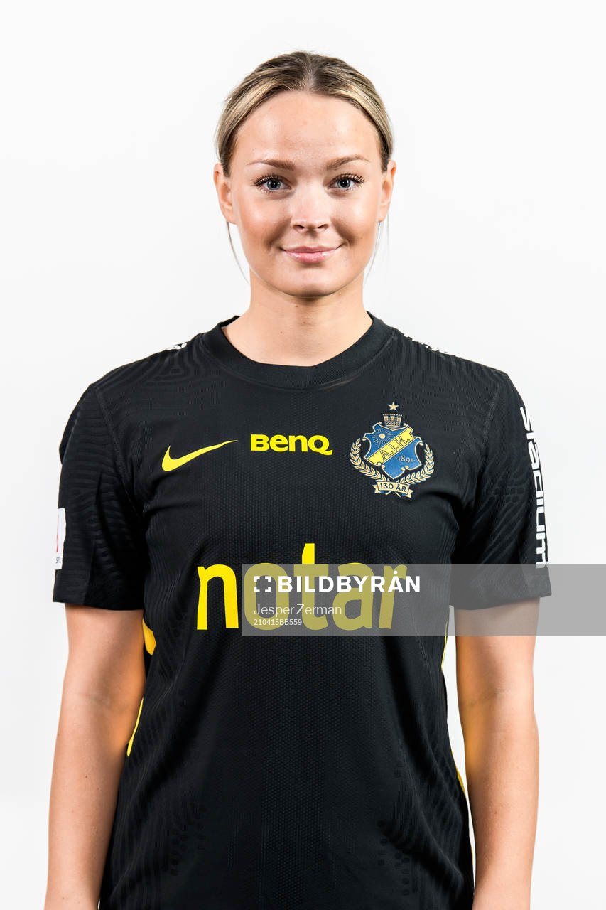 s Evelina Finndell