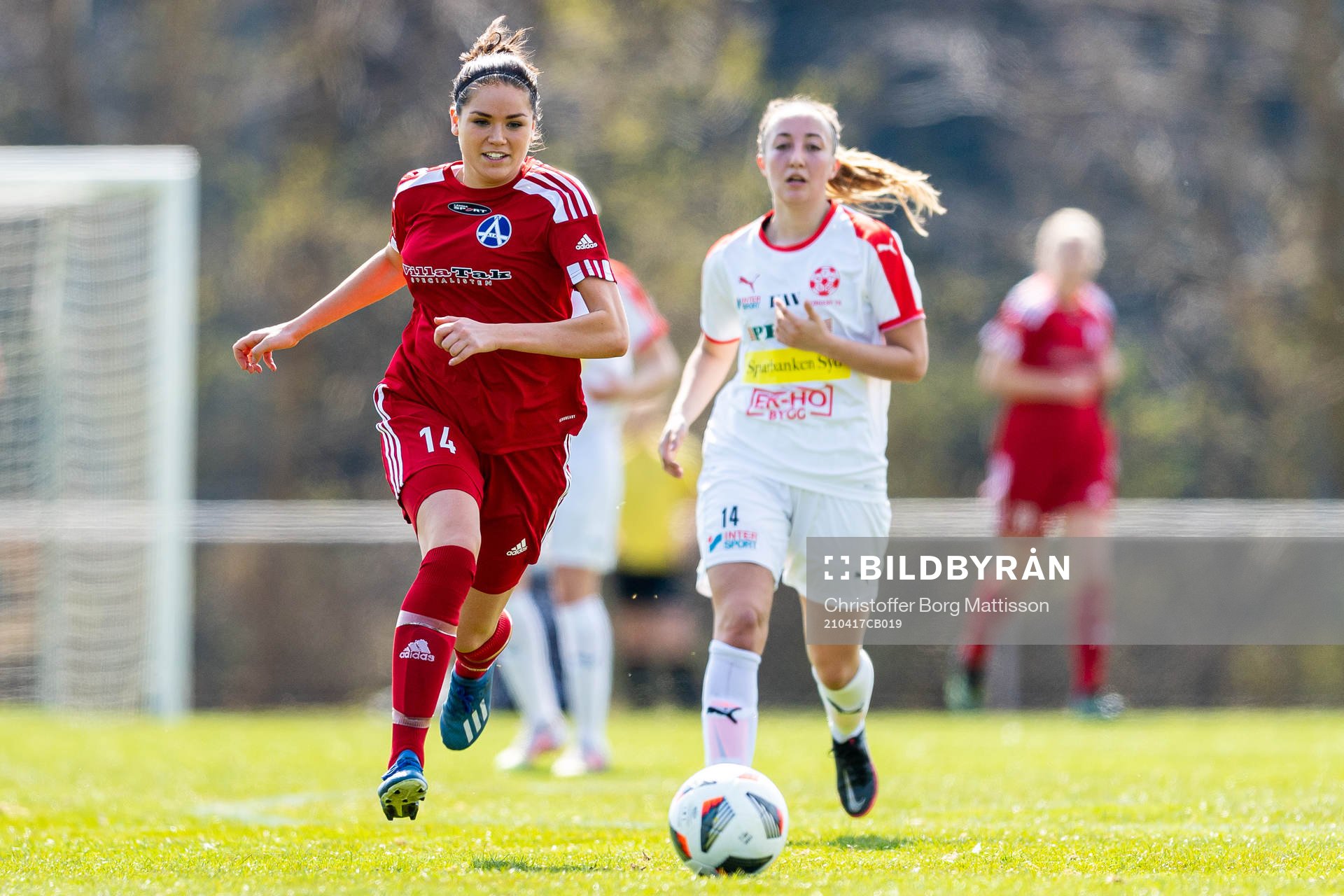 Älvsjös Amanda Frank under fotbollsmatchen i Elitettan mellan Borgeby och Älvsjö den 17 april 2021 i Borgeby. 