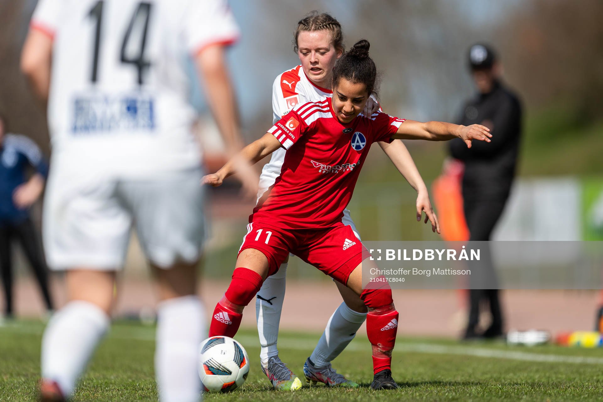 Borgebys Nova Karlsson mot Älvsjös Naomi Okhiria