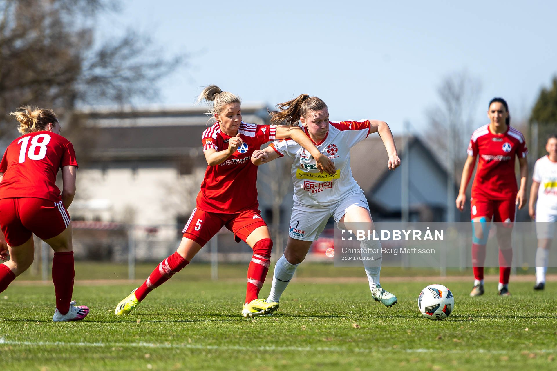 Älvsjös Ellinor Johansson mot Borgebys Rebecka Persson