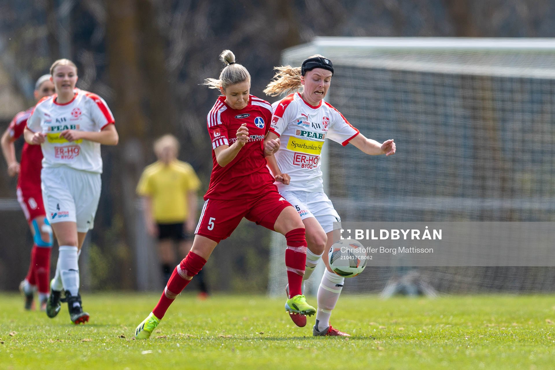 Älvsjös Ellinor Johansson mot Borgebys Linda Karlsson