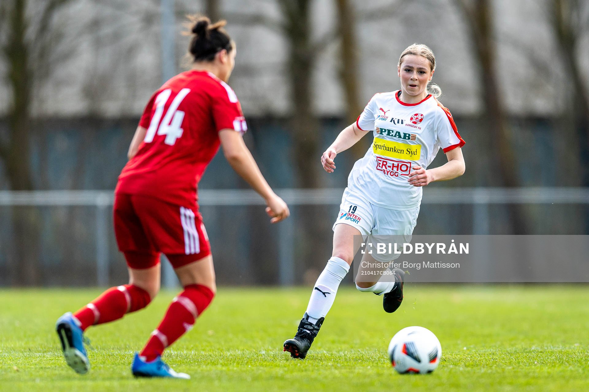 Borgebys Alice Egnér under fotbollsmatchen i Elitettan mellan Borgeby och Älvsjö den 17 april 2021 i Borgeby. 
