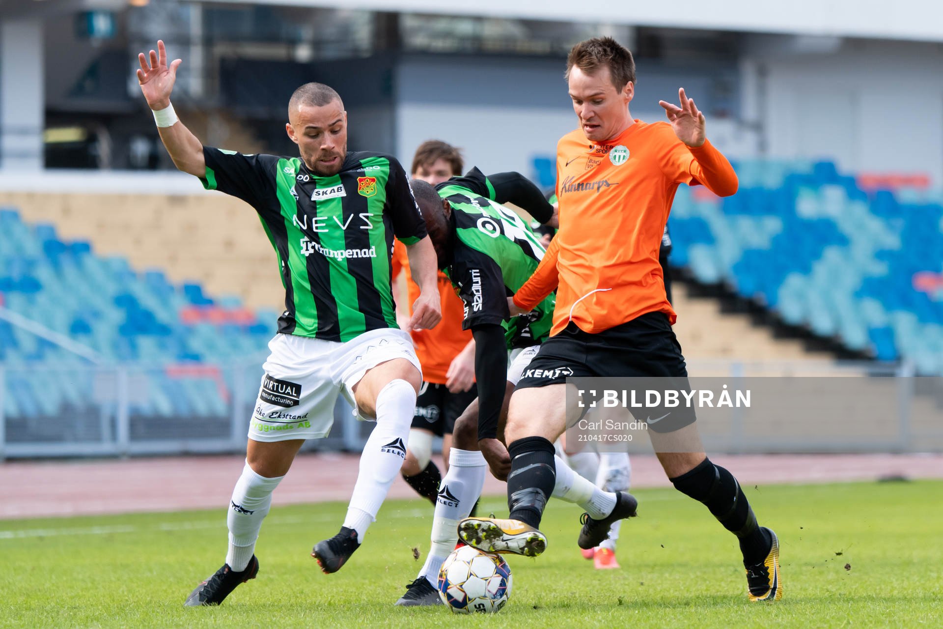 GAIS Malkolm Moenza och Västerås Viktor Prodell
