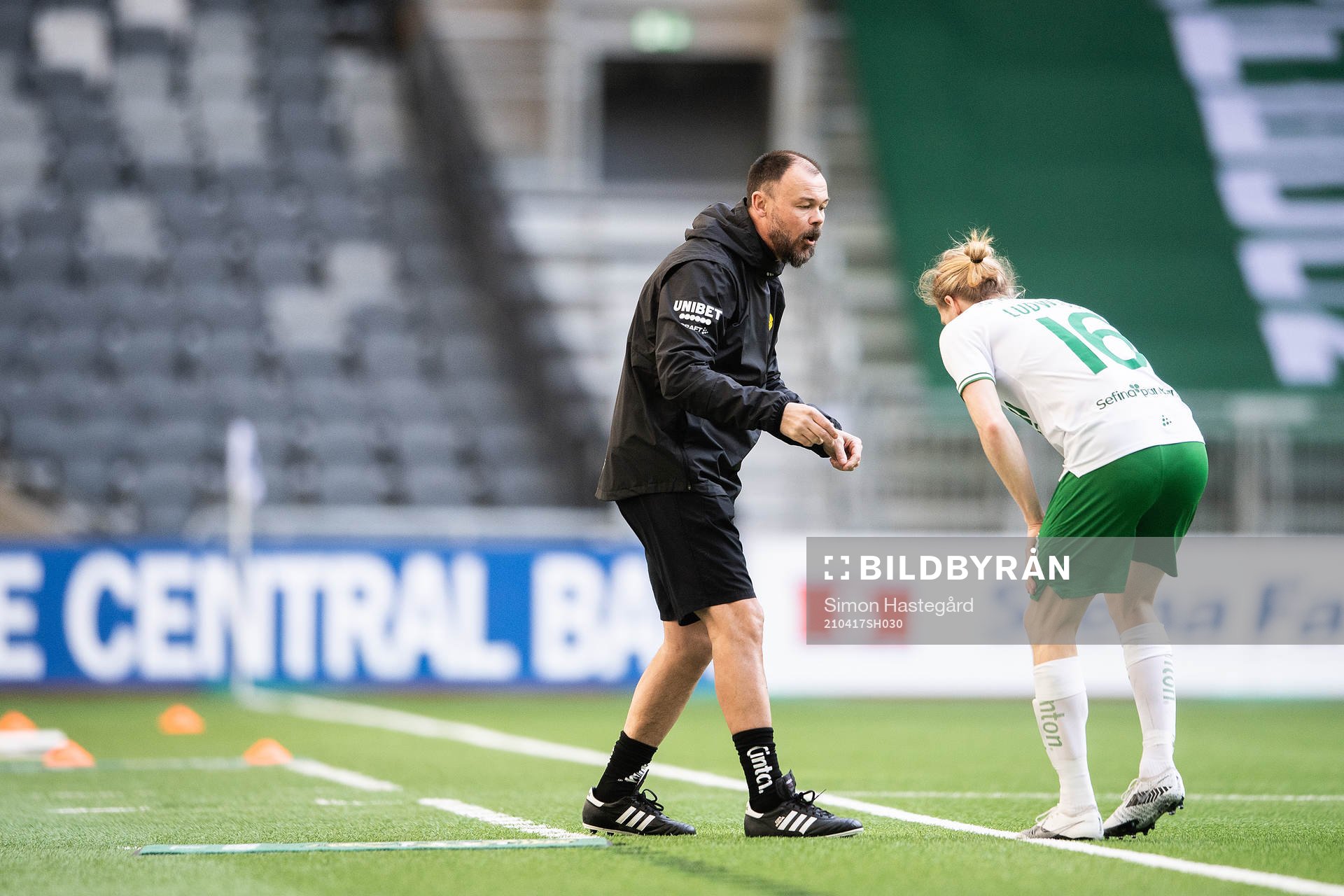 Hammarbys assisterande tränare Joachim Björklund och