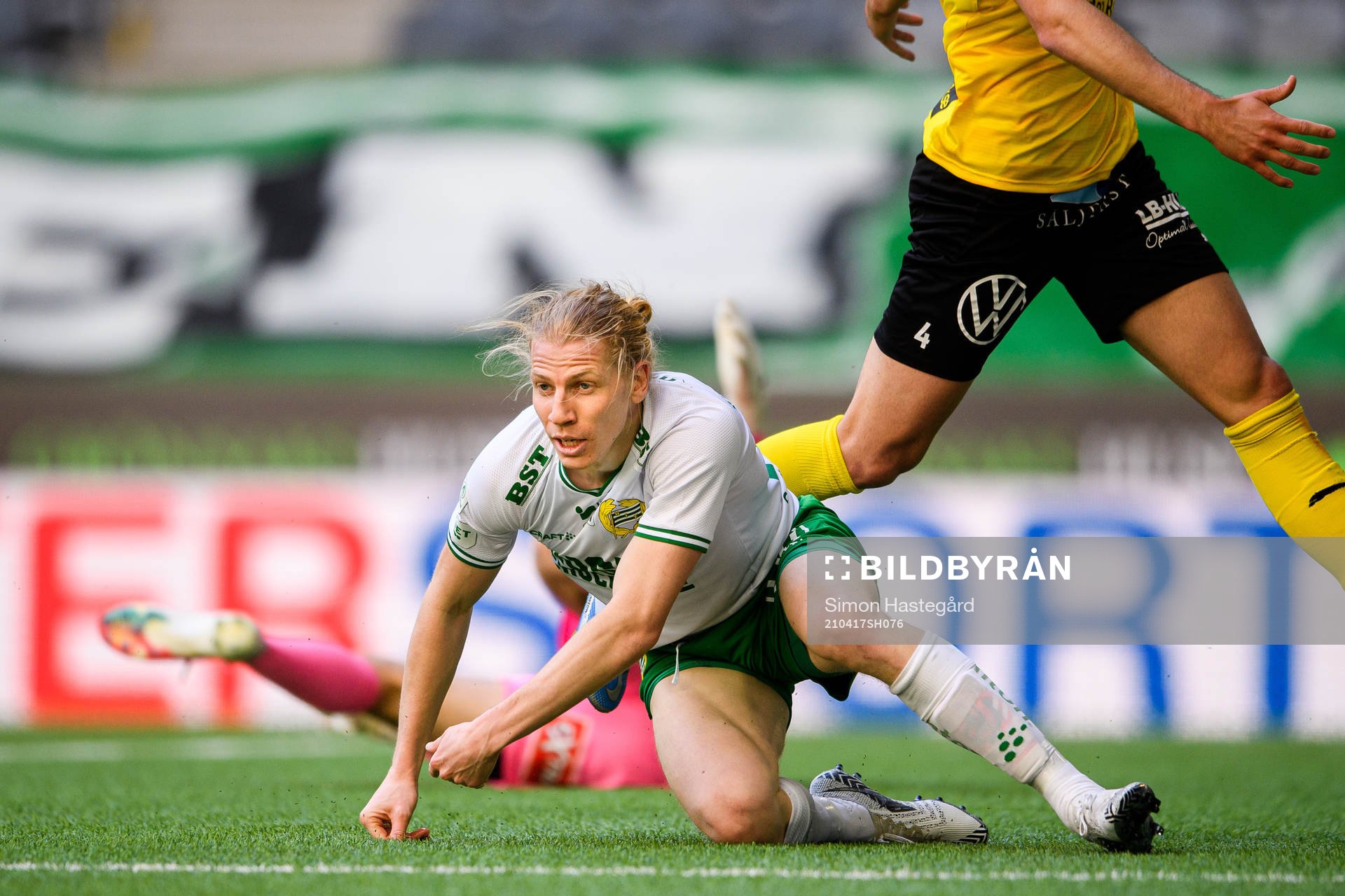 Hammarbys Gustav Ludwigson jublar