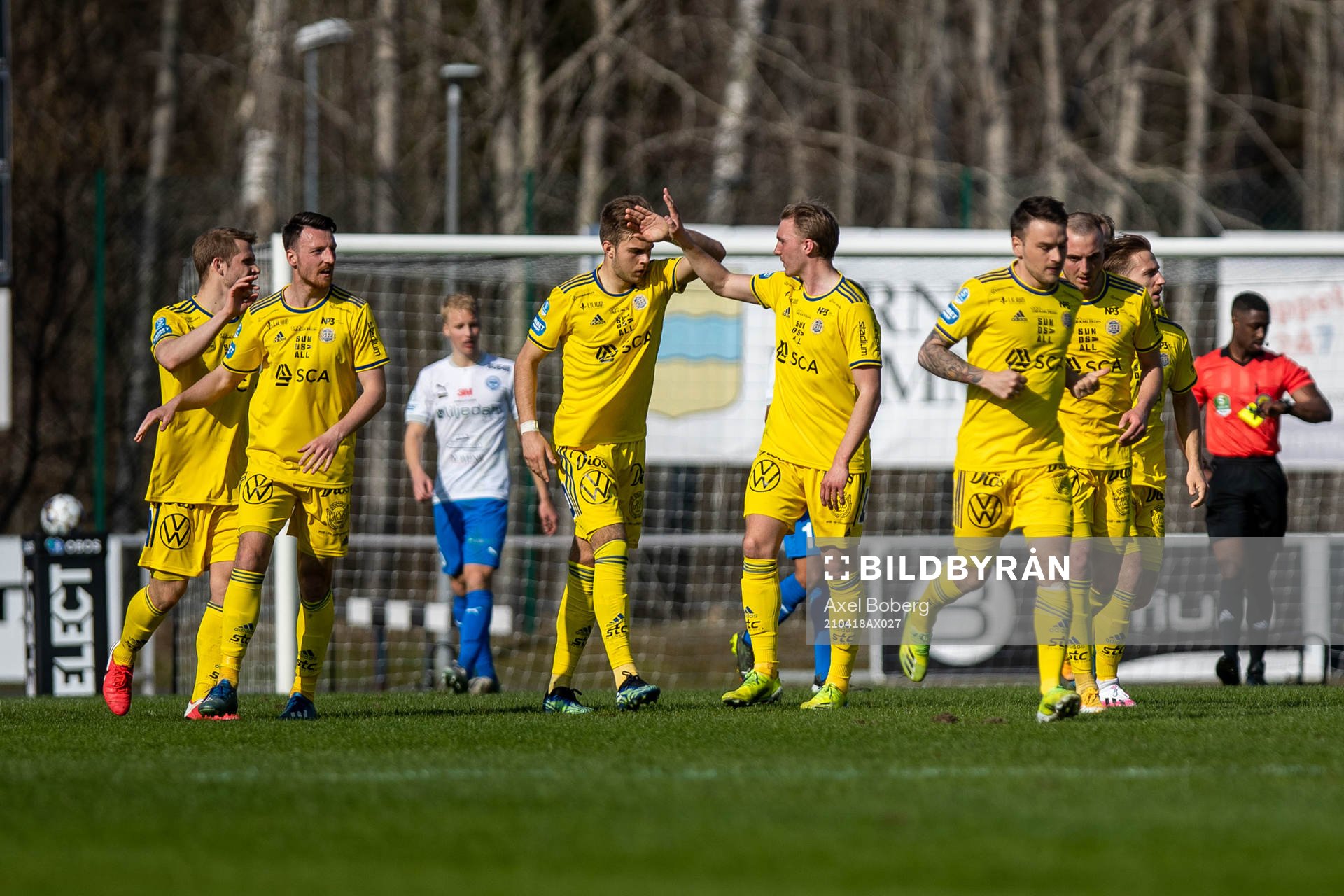 Sundsvalls spelare jublar