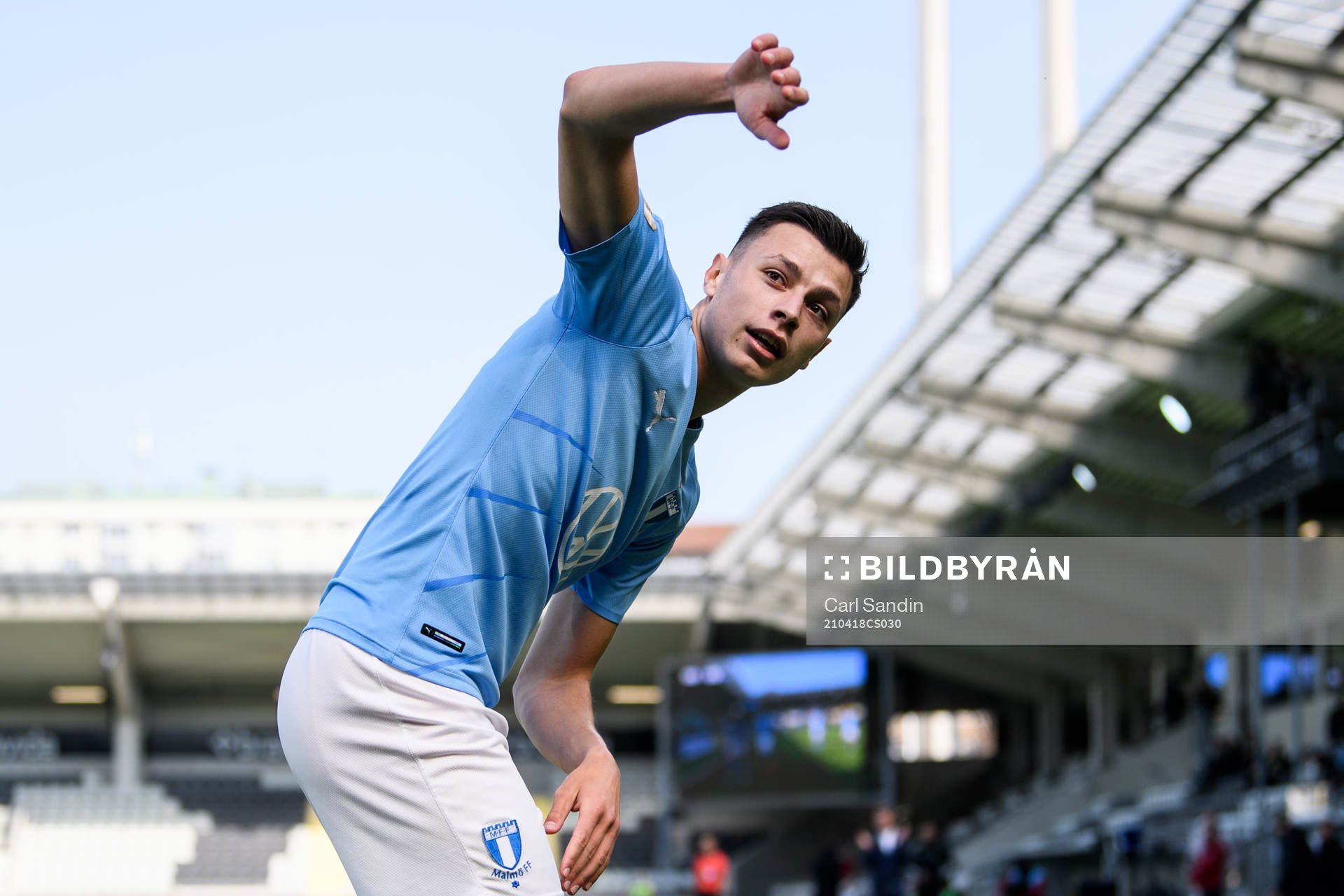 Malmö FFs Anel Ahmedhodzic jublar efter 0-1 under fotbollsmatchen i Allsvenskan mellan Häcken och Malmö FF den 18 april 2021 i Göteborg. 