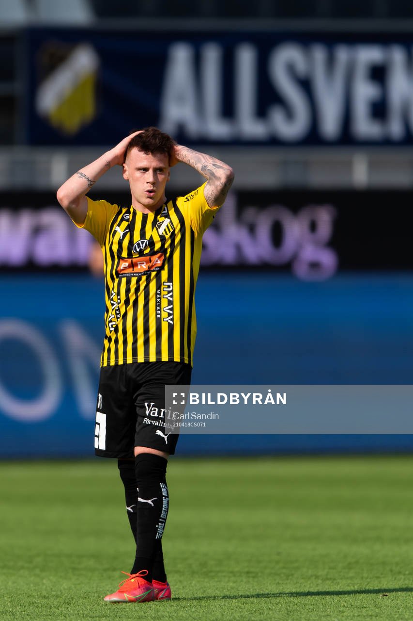 Häckens Tobias Heintz deppar