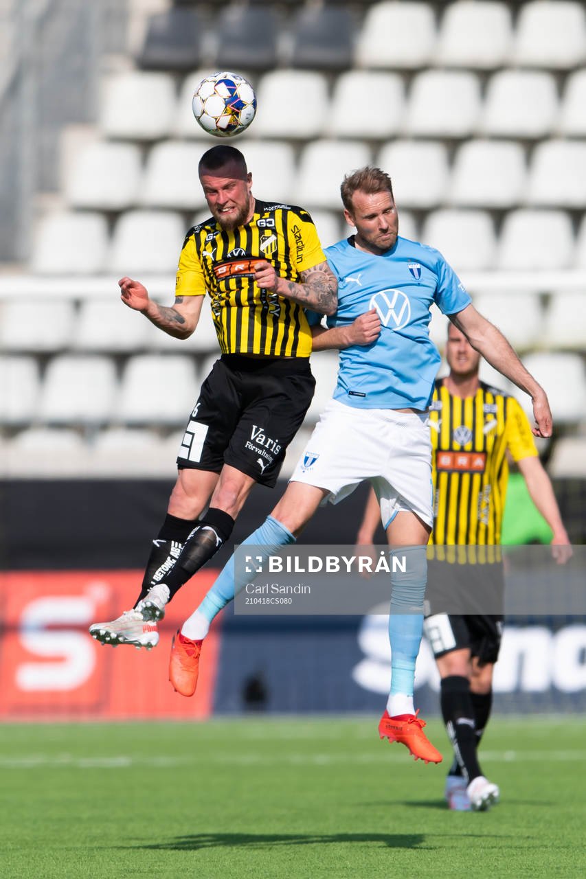 Häckens Alexander Faltsetas och Malmö FFs Ola Toivonen