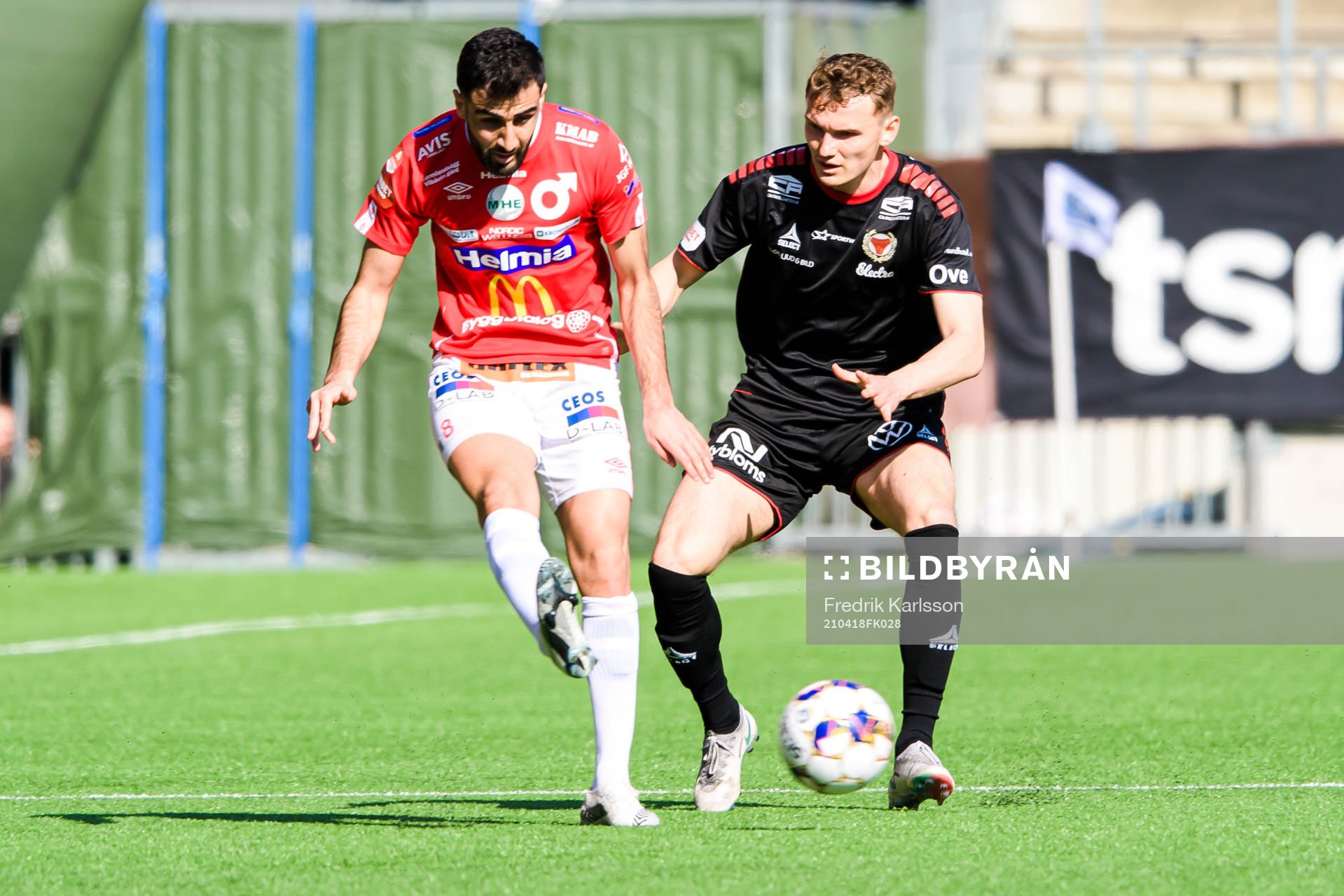Degerfors Ferhad Ayaz och Kalmars Piotr Johansson