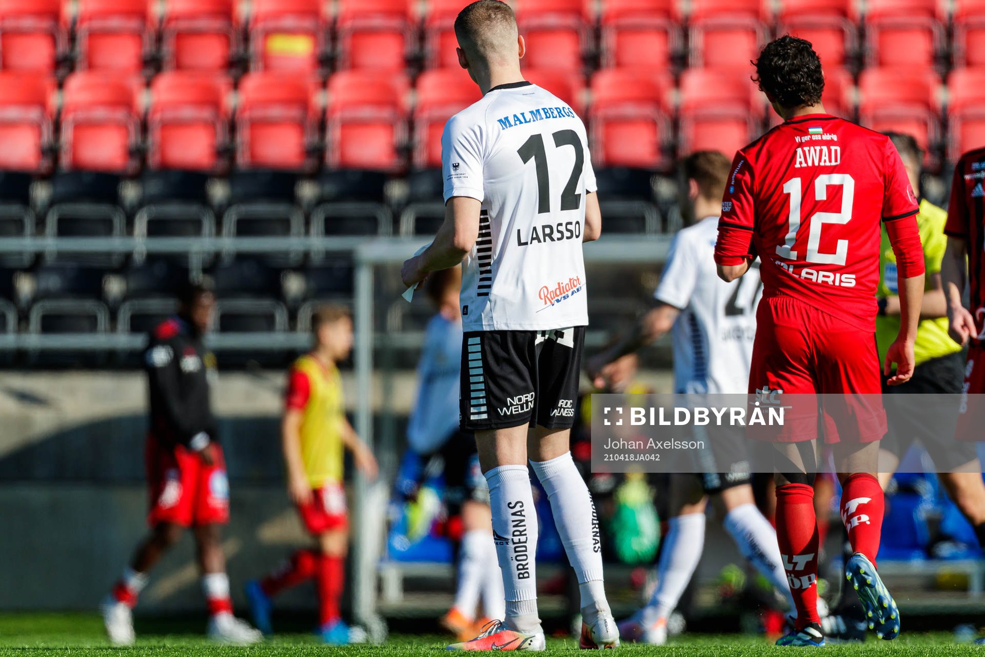 Örebros Jake Larsson deppar