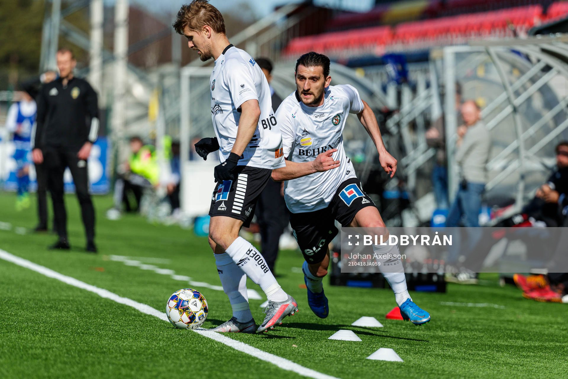 Örebros Daniel Björnkvist och Agon Mehmeti