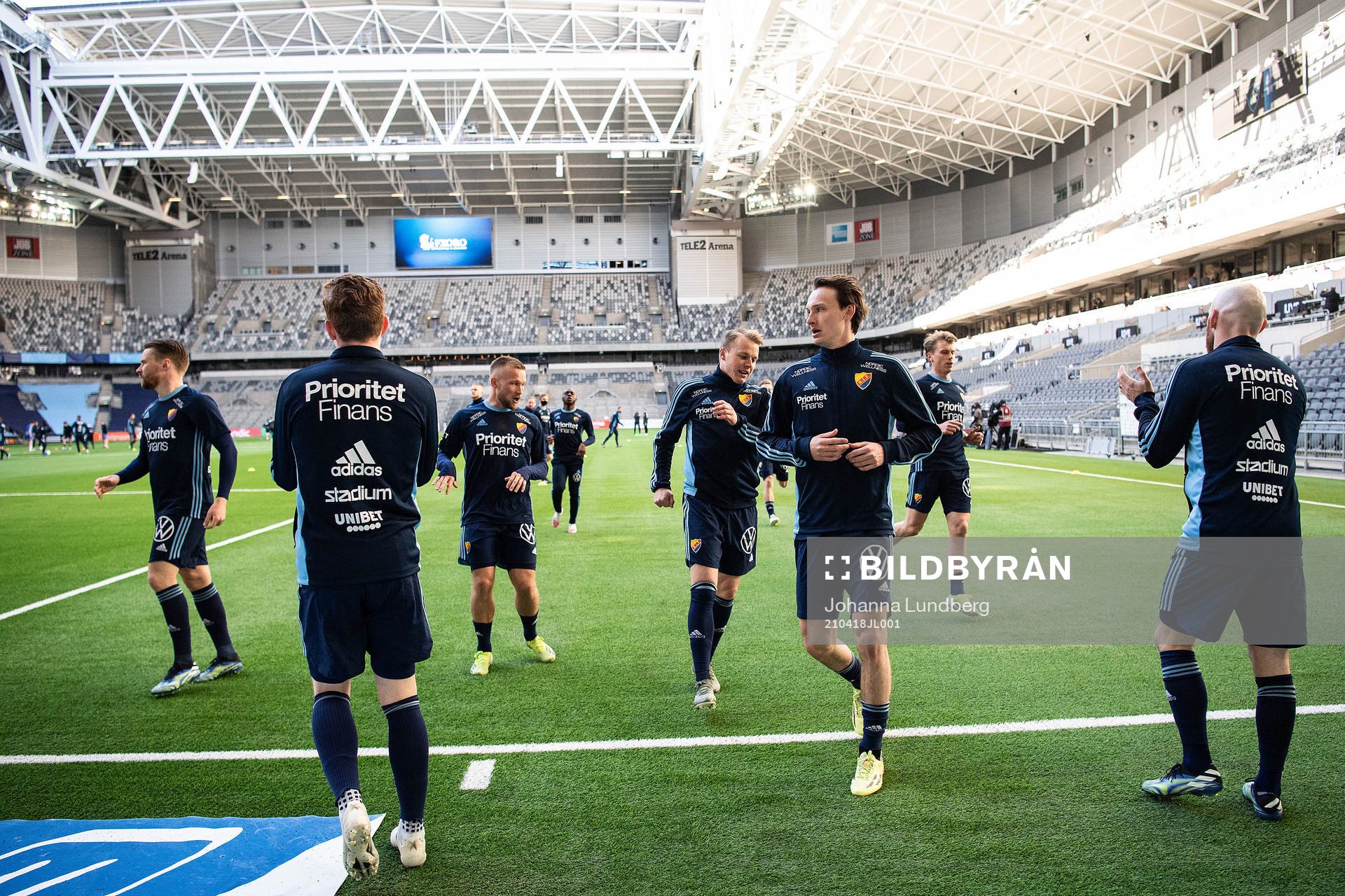 Djurgårdens Hjalmar Ekdal och Elliot Käck värmer upp