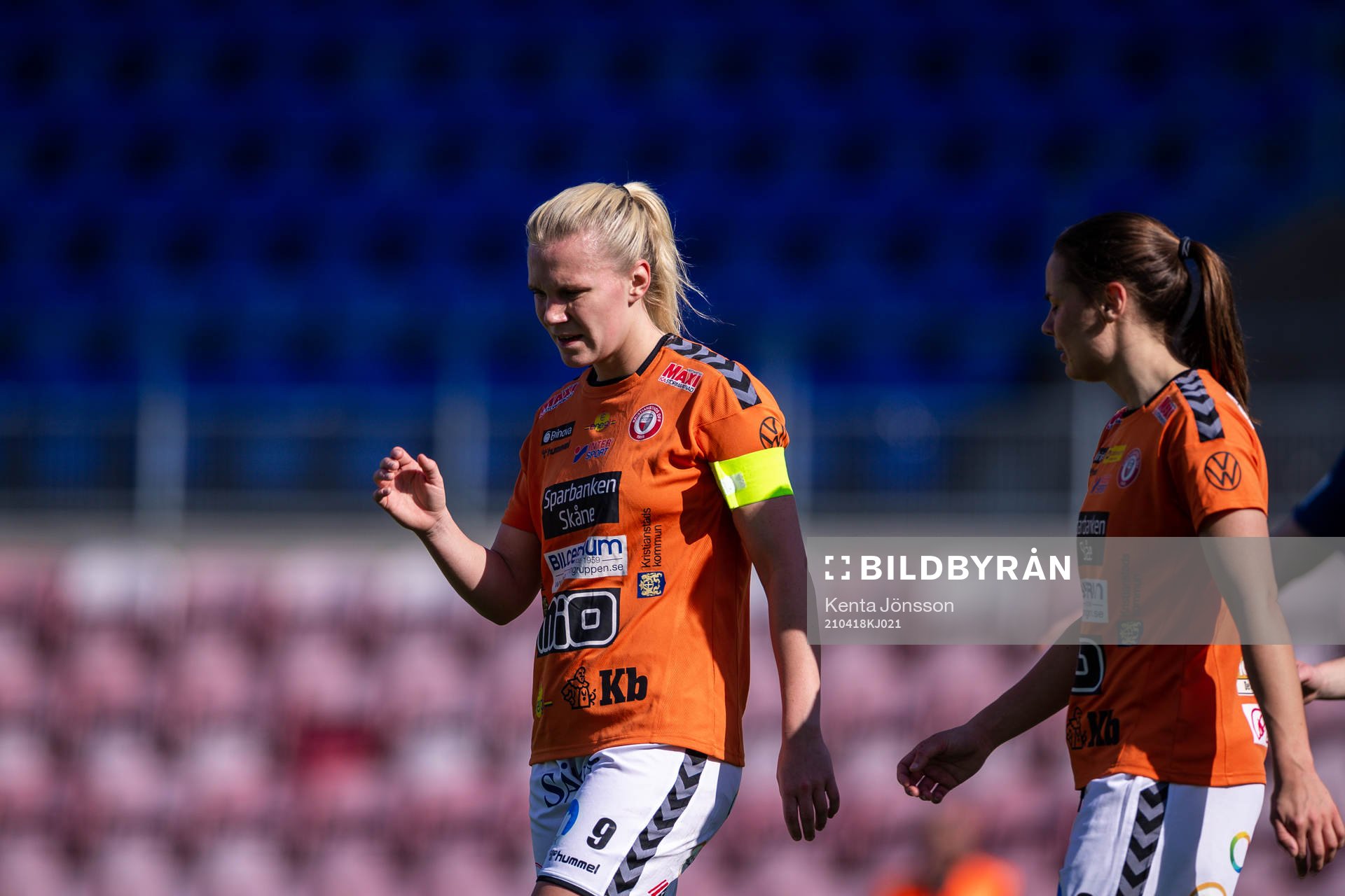 Kristianstads Josefine Rybrink och Alice Nilsson deppar