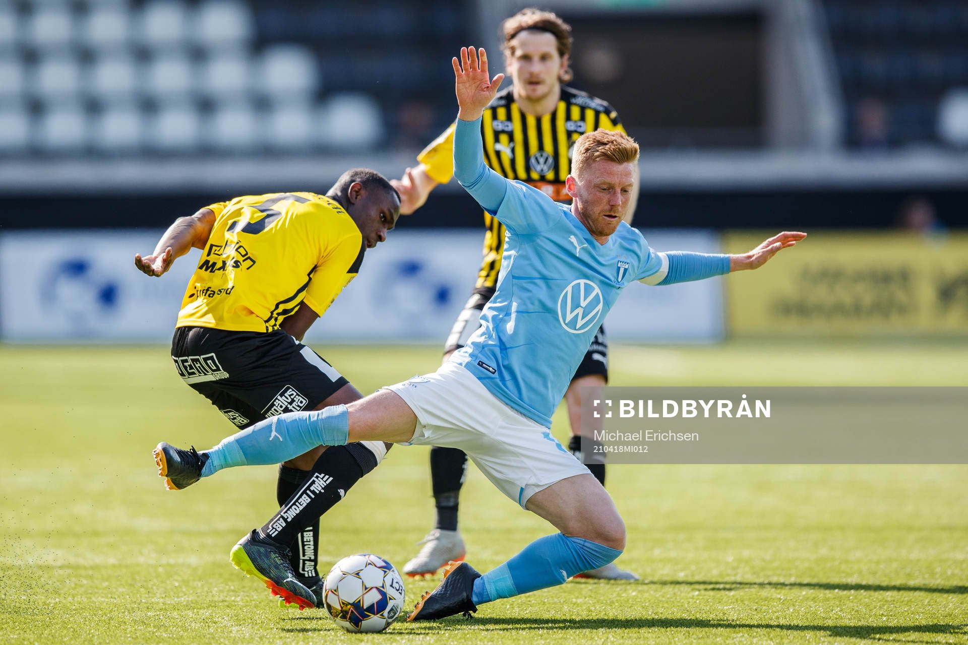 Häckens Godswill Ekpolo och Malmö FFs Anders Christiansen