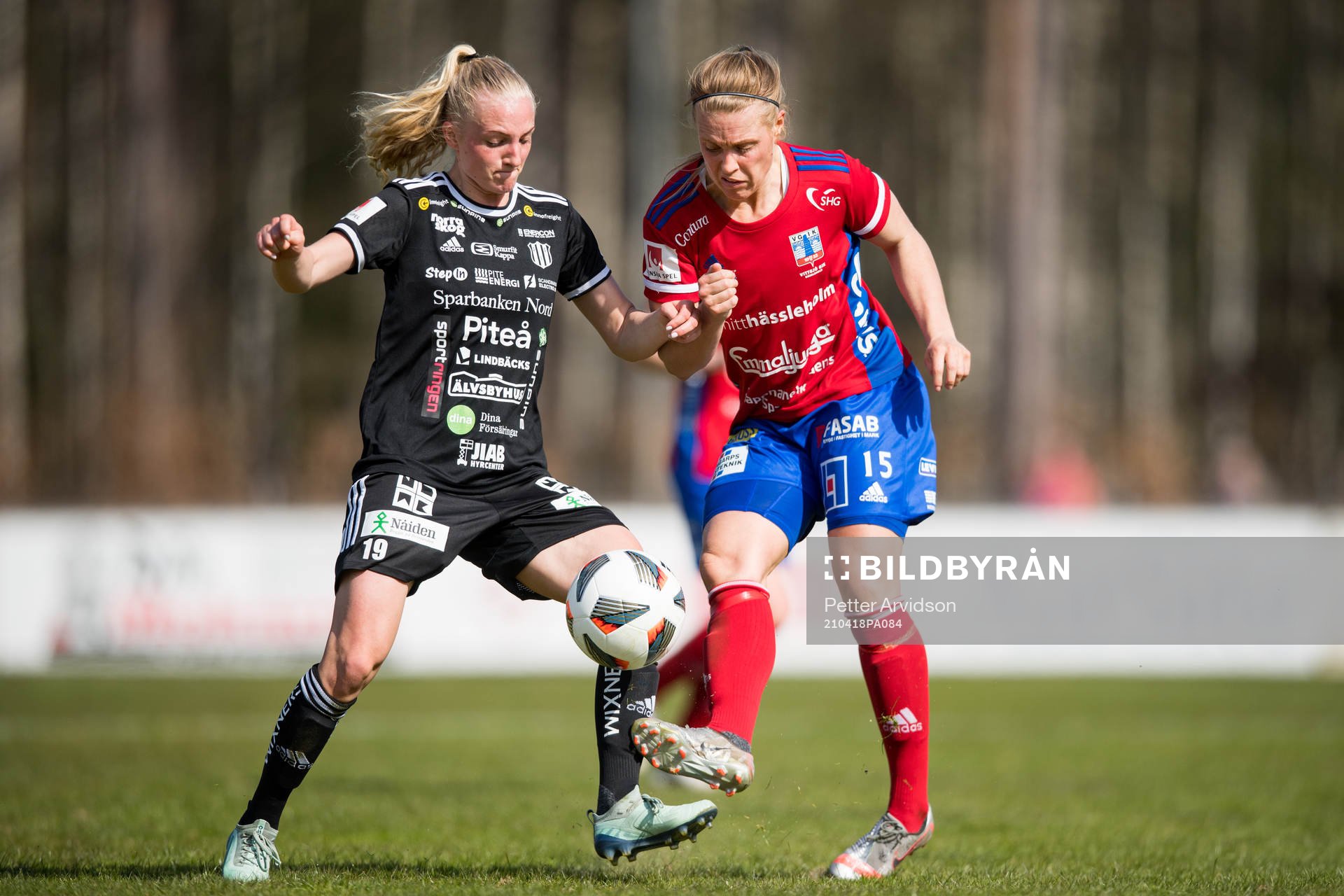 Piteås Moa Karlsson och Vittsjös Nellie Persson