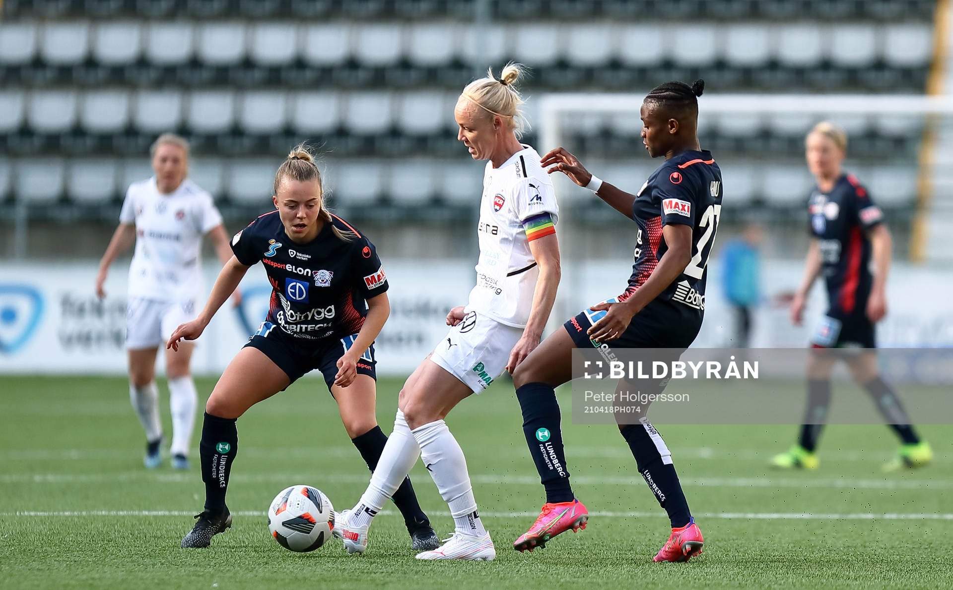 Rosengårds Caroline Seger och Linköpings Uchenna Grace