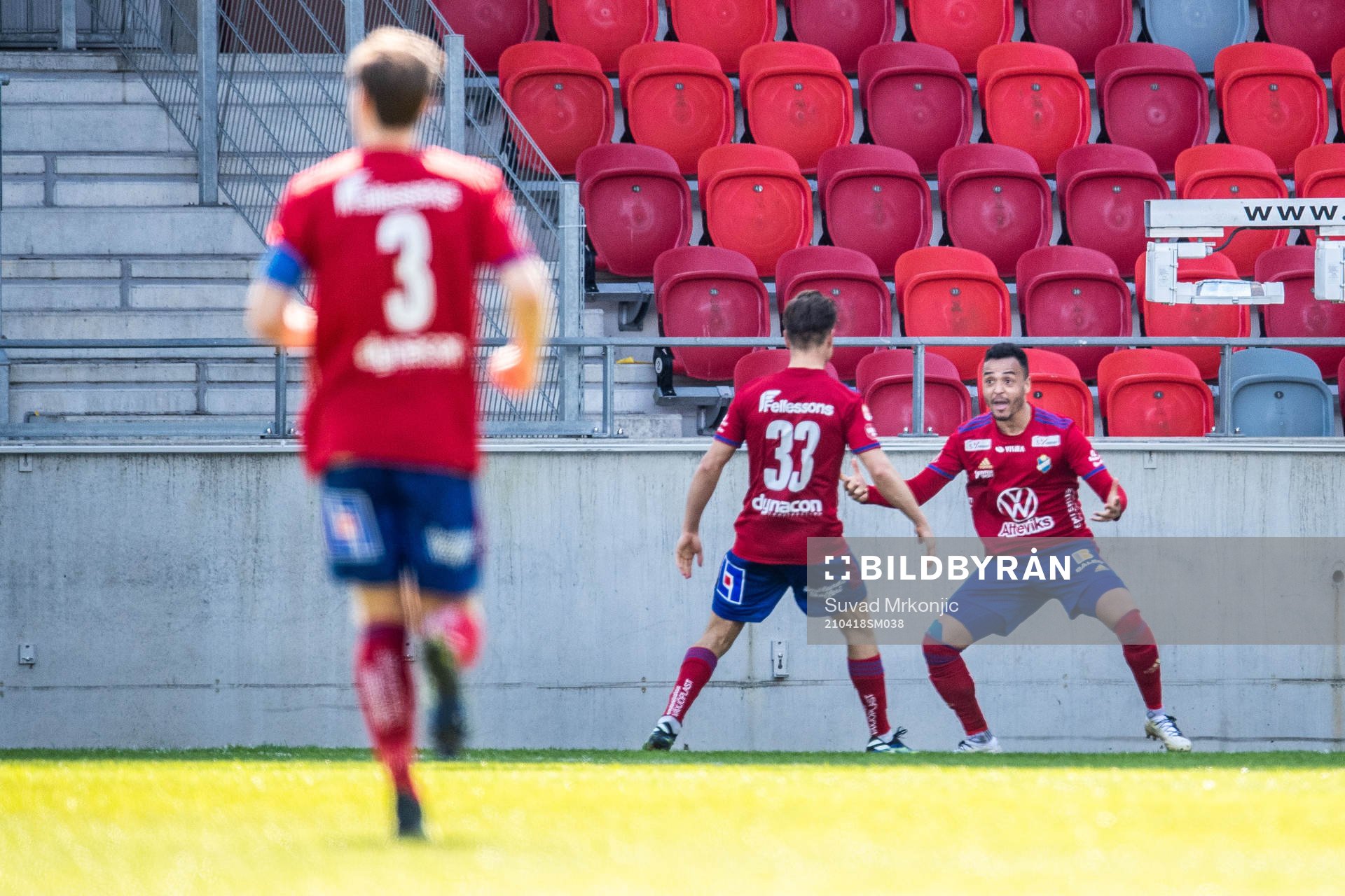 Östers Marc Rochester Sörensen jublar