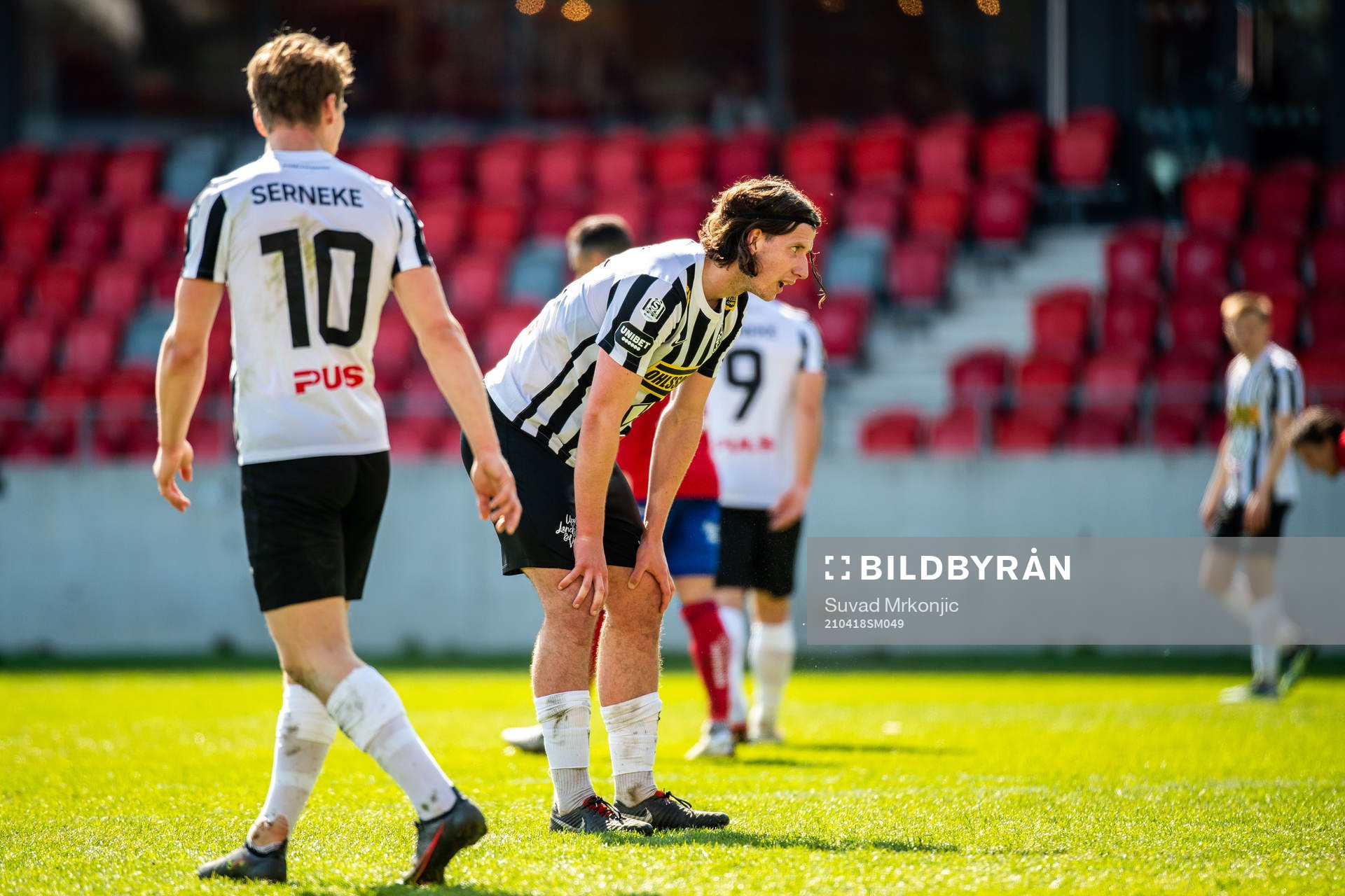 Landskronas Robin Hofsö och Andreas Murbeck deppar