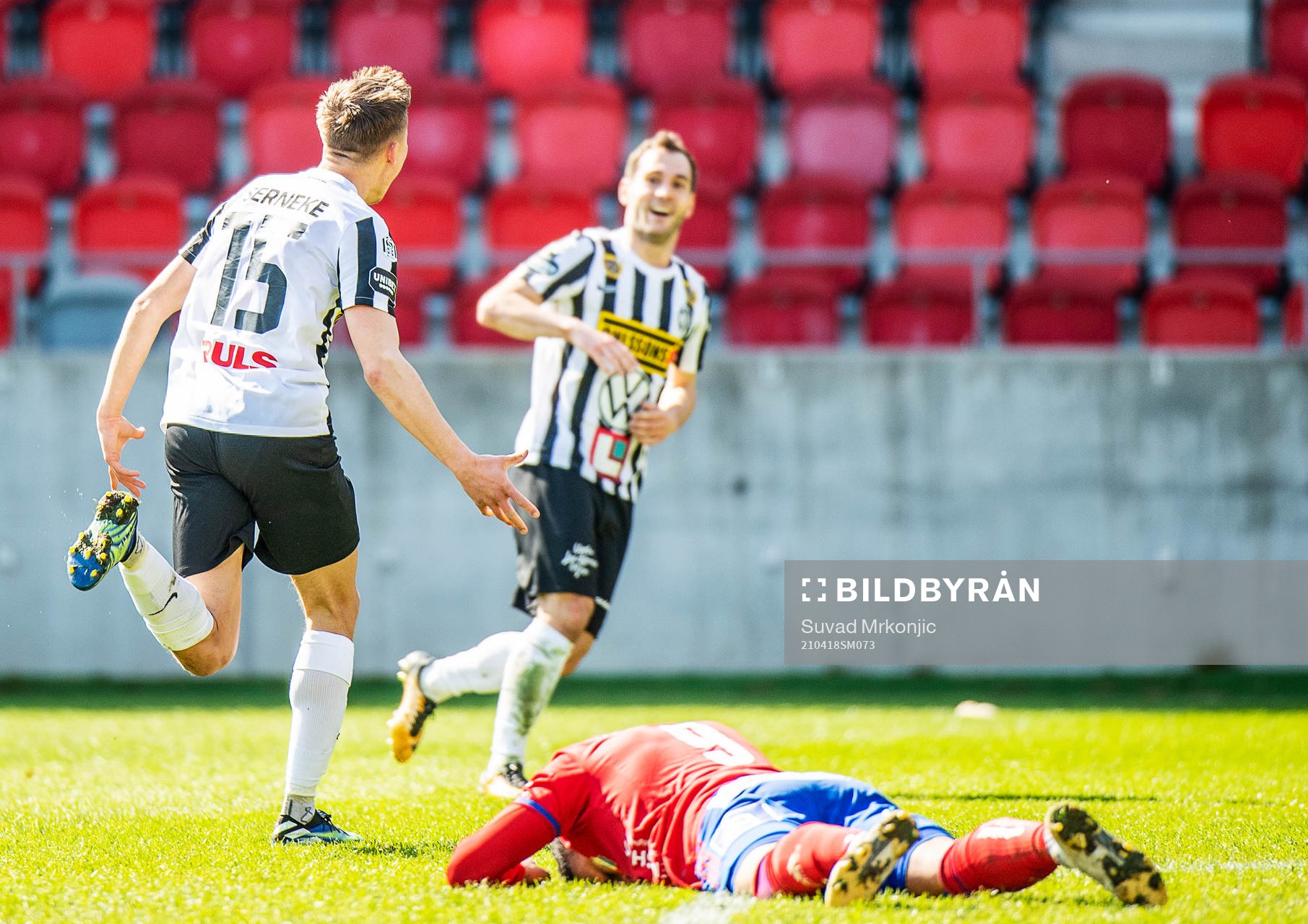 Landskronas Melker Heier jublar