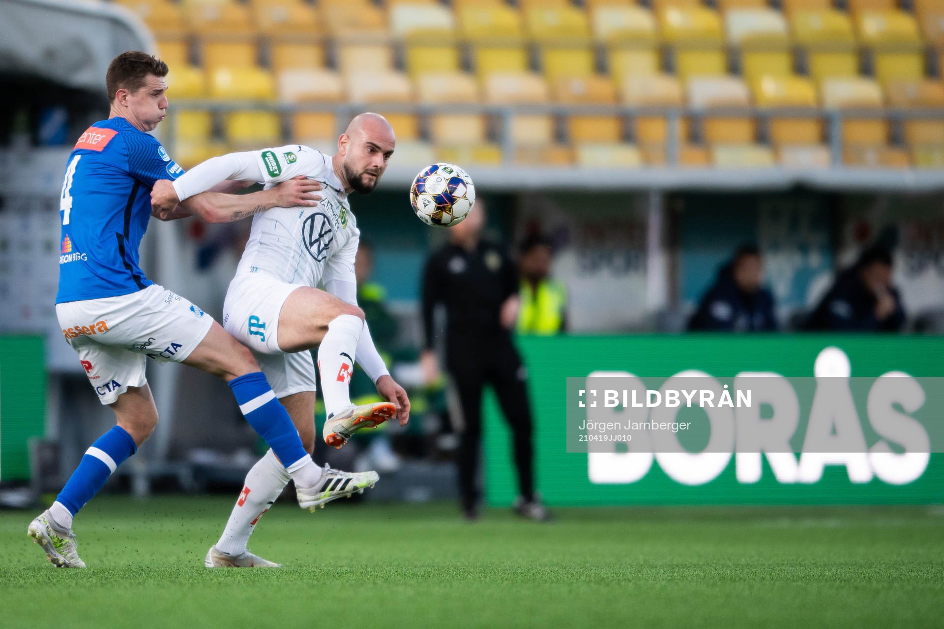Norrbys Fredrik Lundgren och Jönköpings Perparim Beqaj