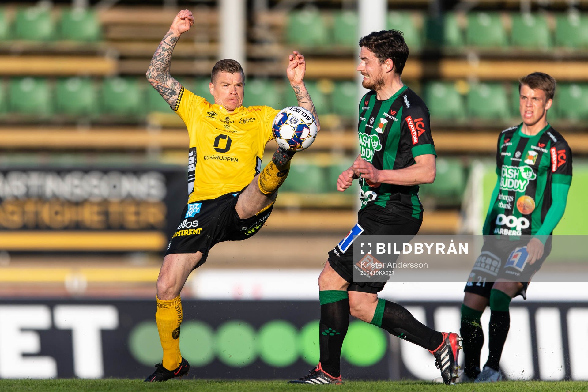 Elfsborgs Samuel Holmén och Varbergs Robin Tranberg