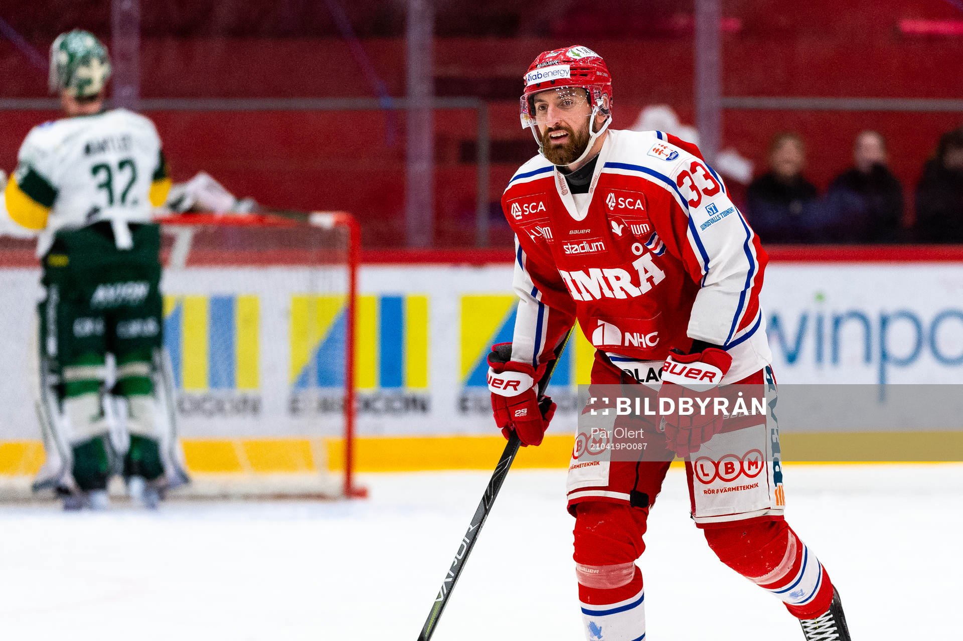 Timrås Albin Lundin jublar