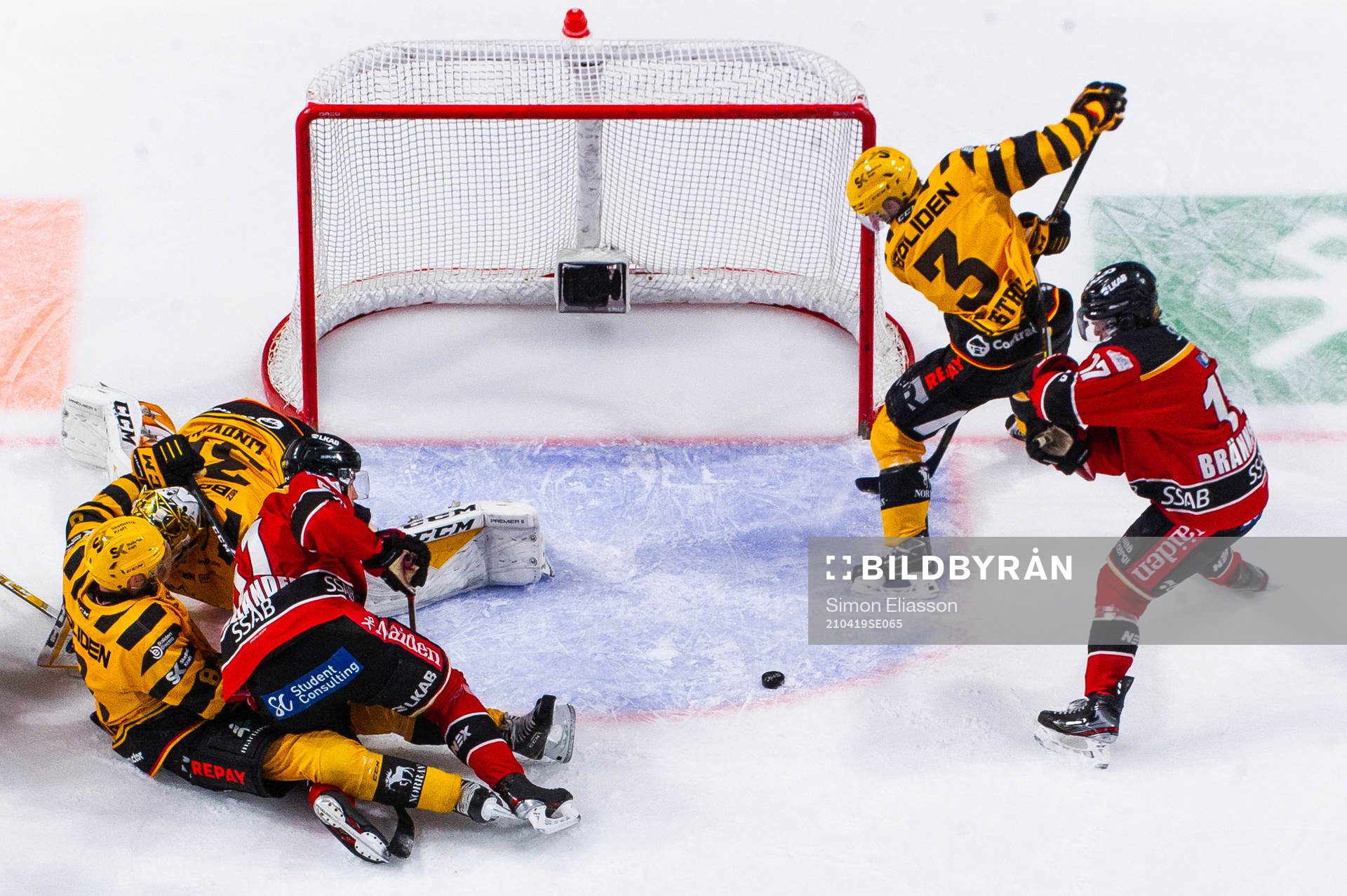 Skellefteås Niclas Burström och Luleås Isac Brännström