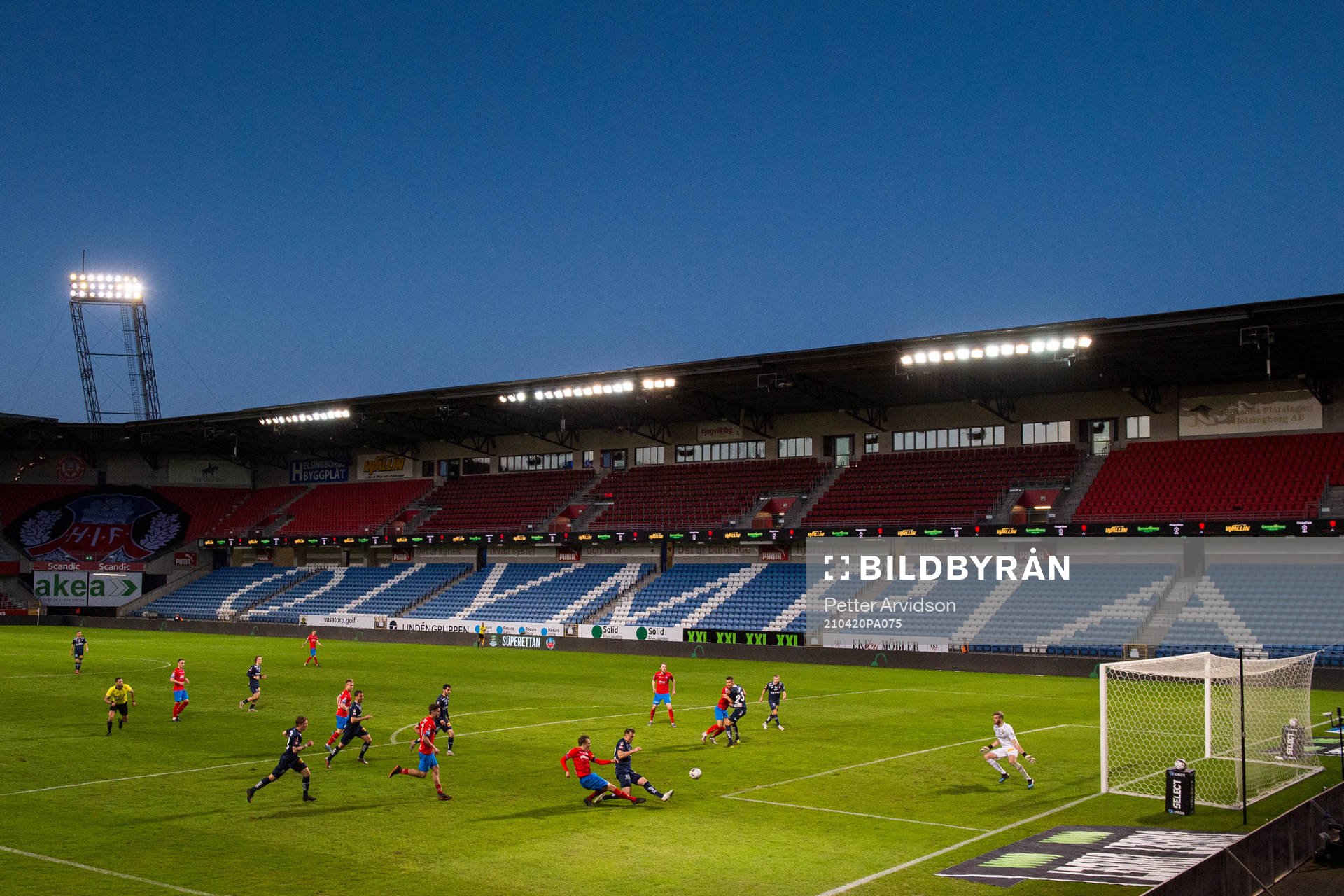 Helsingborgs Viktor Lundberg gör 3-1 bakom Örgrytes