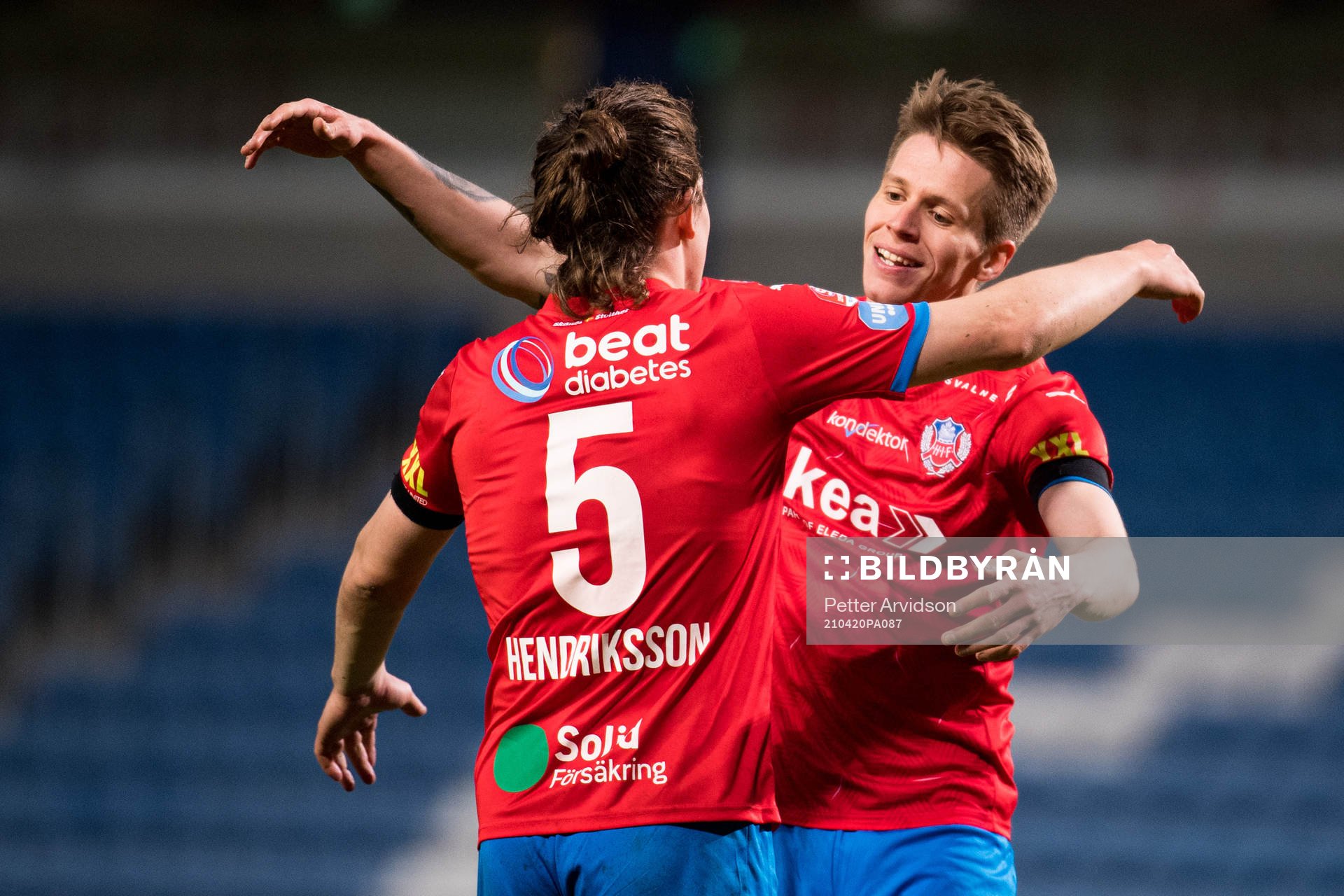 Helsingborgs Brandur Hendriksson Olsen jublar med Bödvar