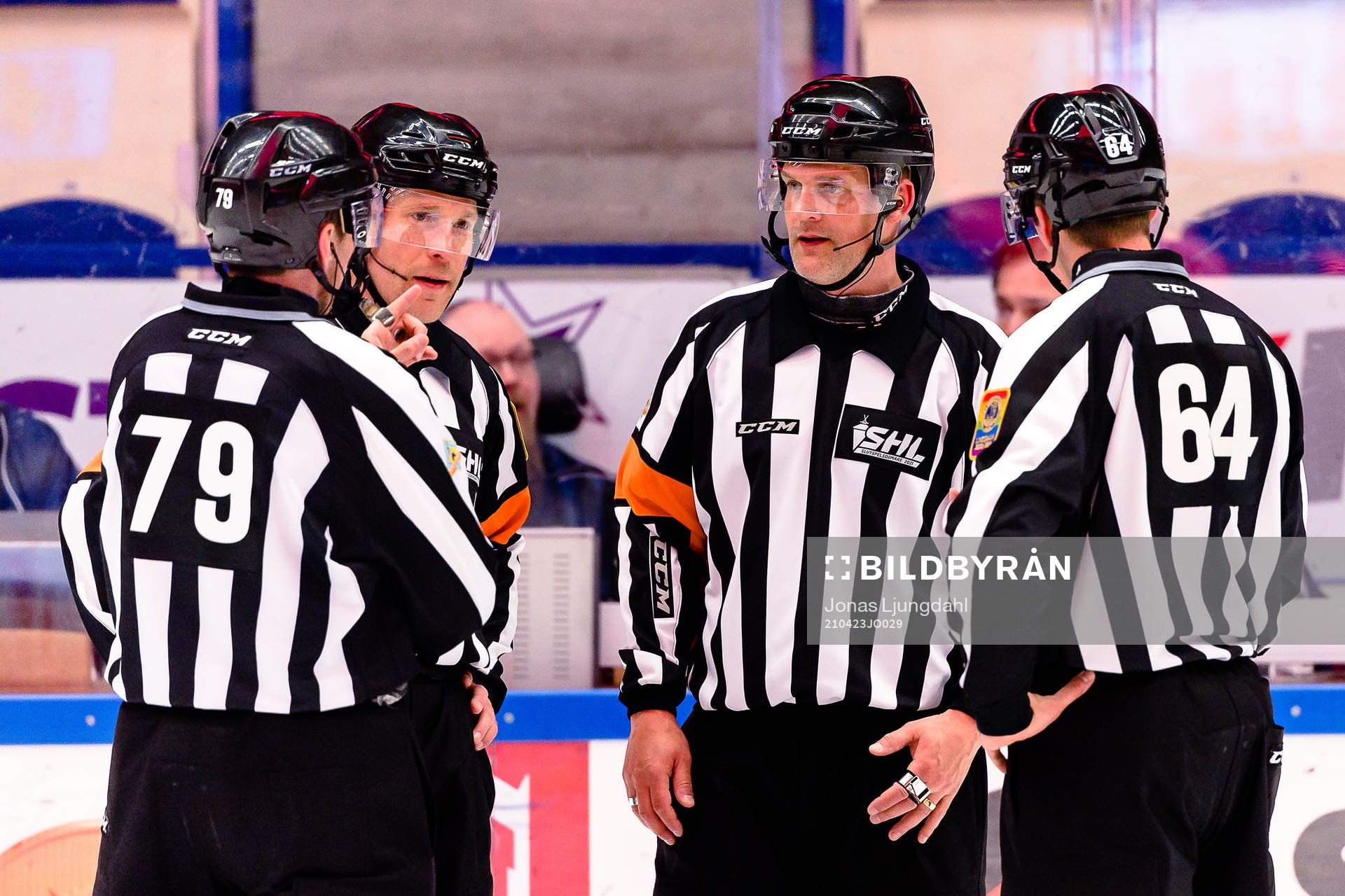 Linjedomare Henrik Pihlblad, Domare Tobias Björk, Domare