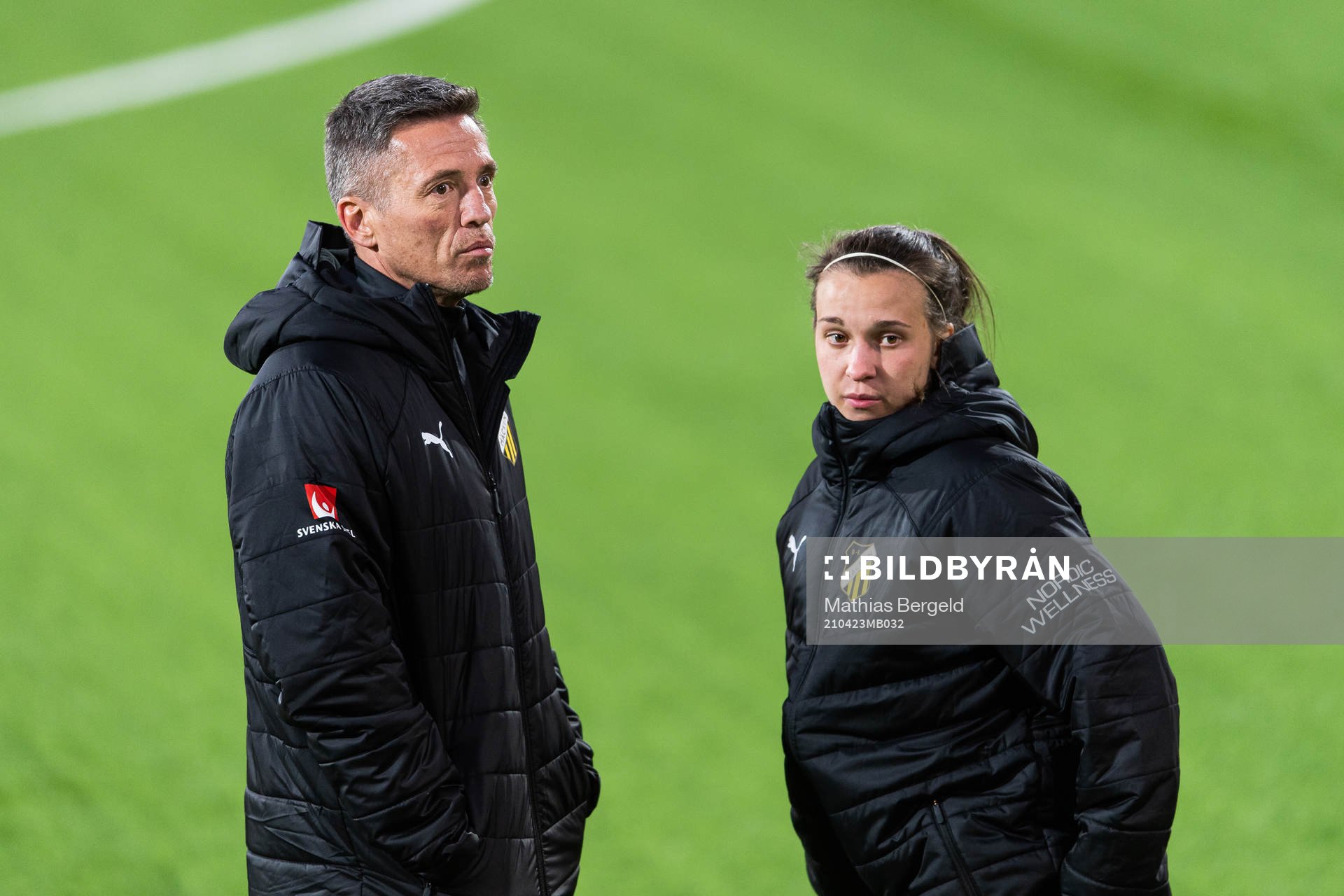 Häckens tränare Mats Gren och Julia Zigiotti Olme