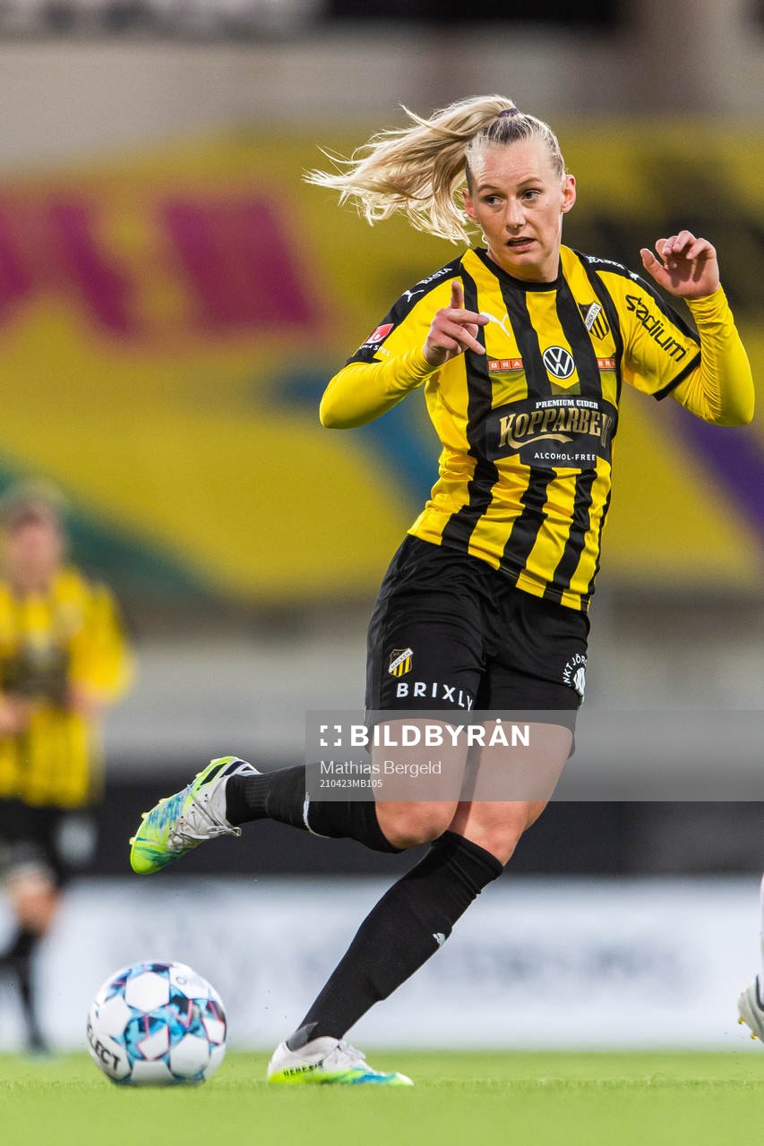 Häckens Stina Blackstenius