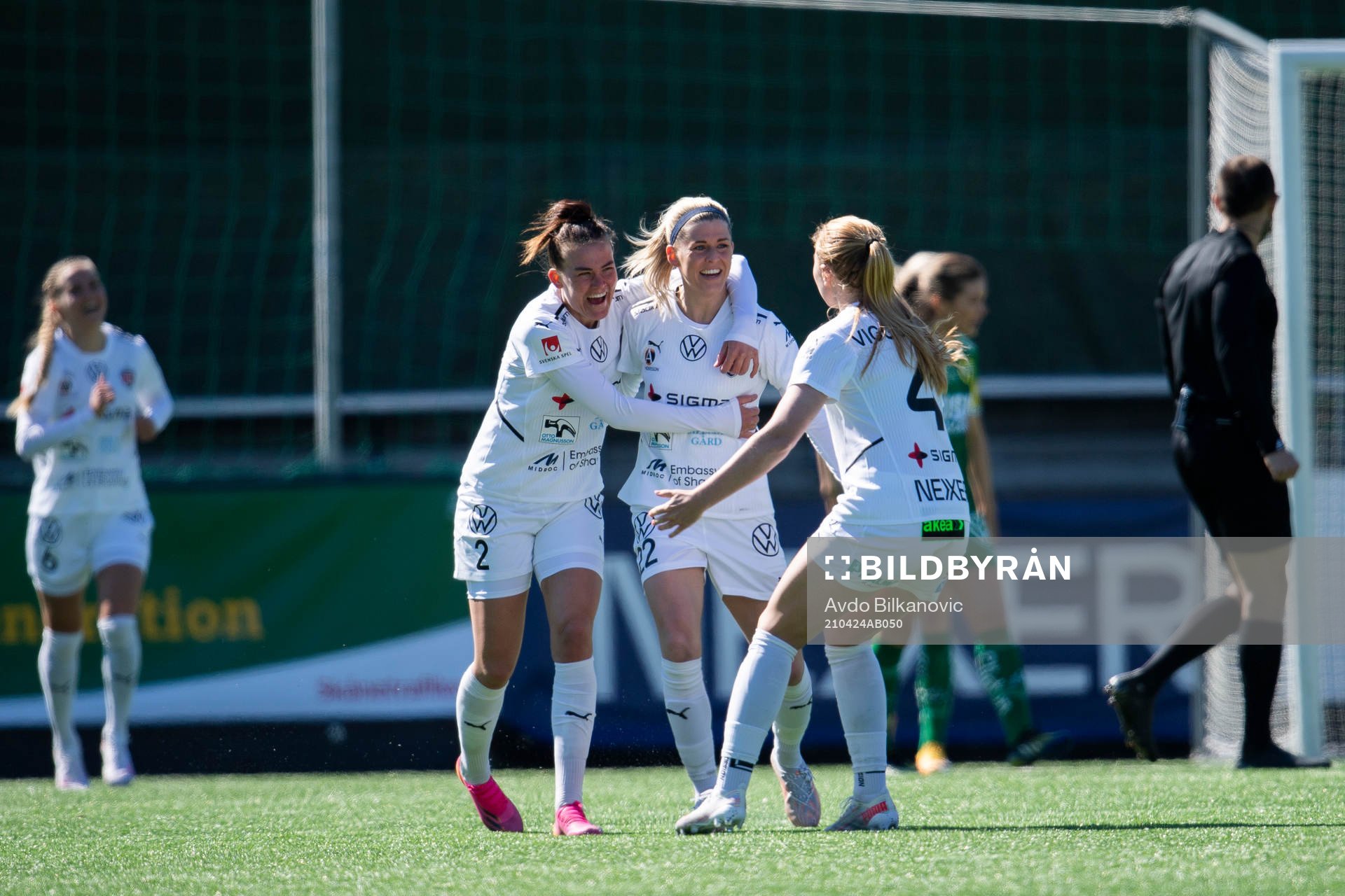 Rosengårds Olivia Schough jublar