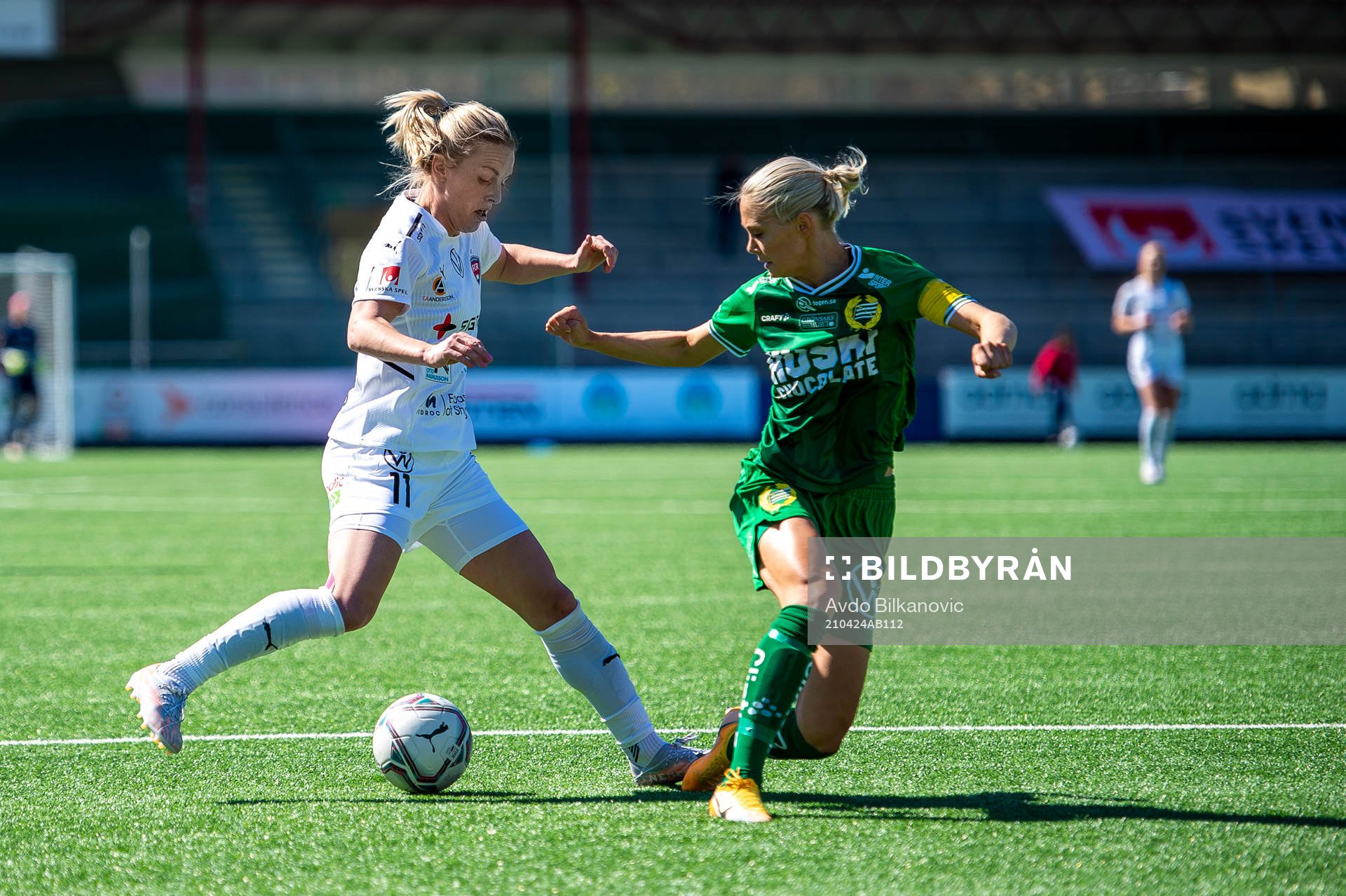 Rosengårds Mimmi Larsson och Hammarbys Alice Carlsson