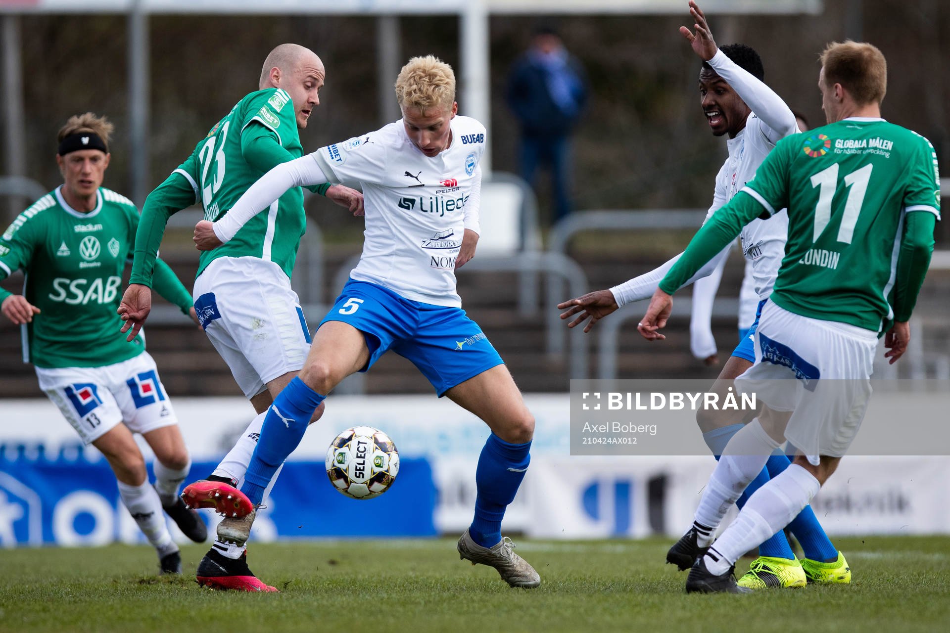 Brages Oscar Lundin och Värnamos Victor Larsson