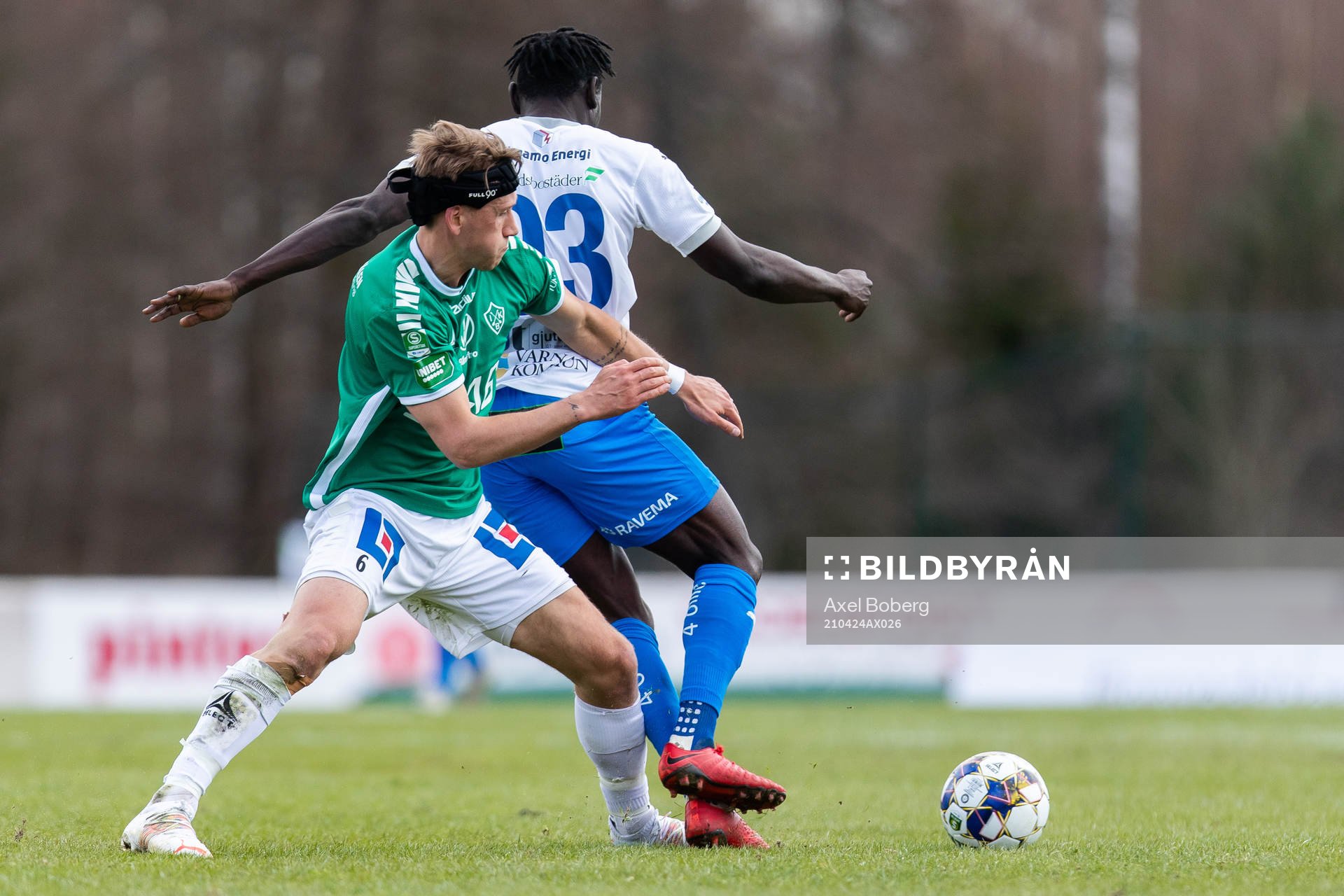 Brages Bjarni Mark Antonsson och Värnamos Alhassan A