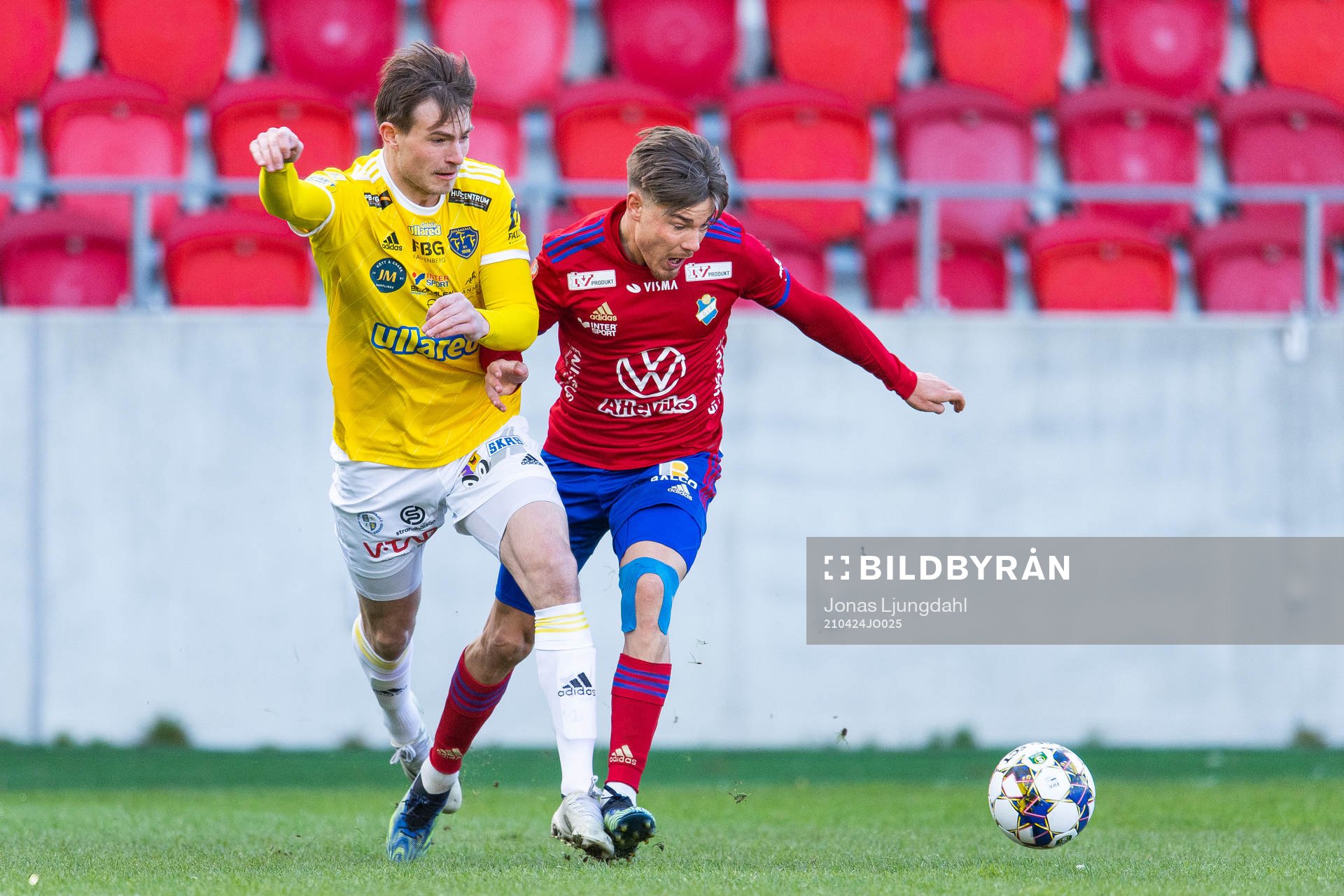 Falkenbergs Linus Dahl och Östers Tatu Varmanen