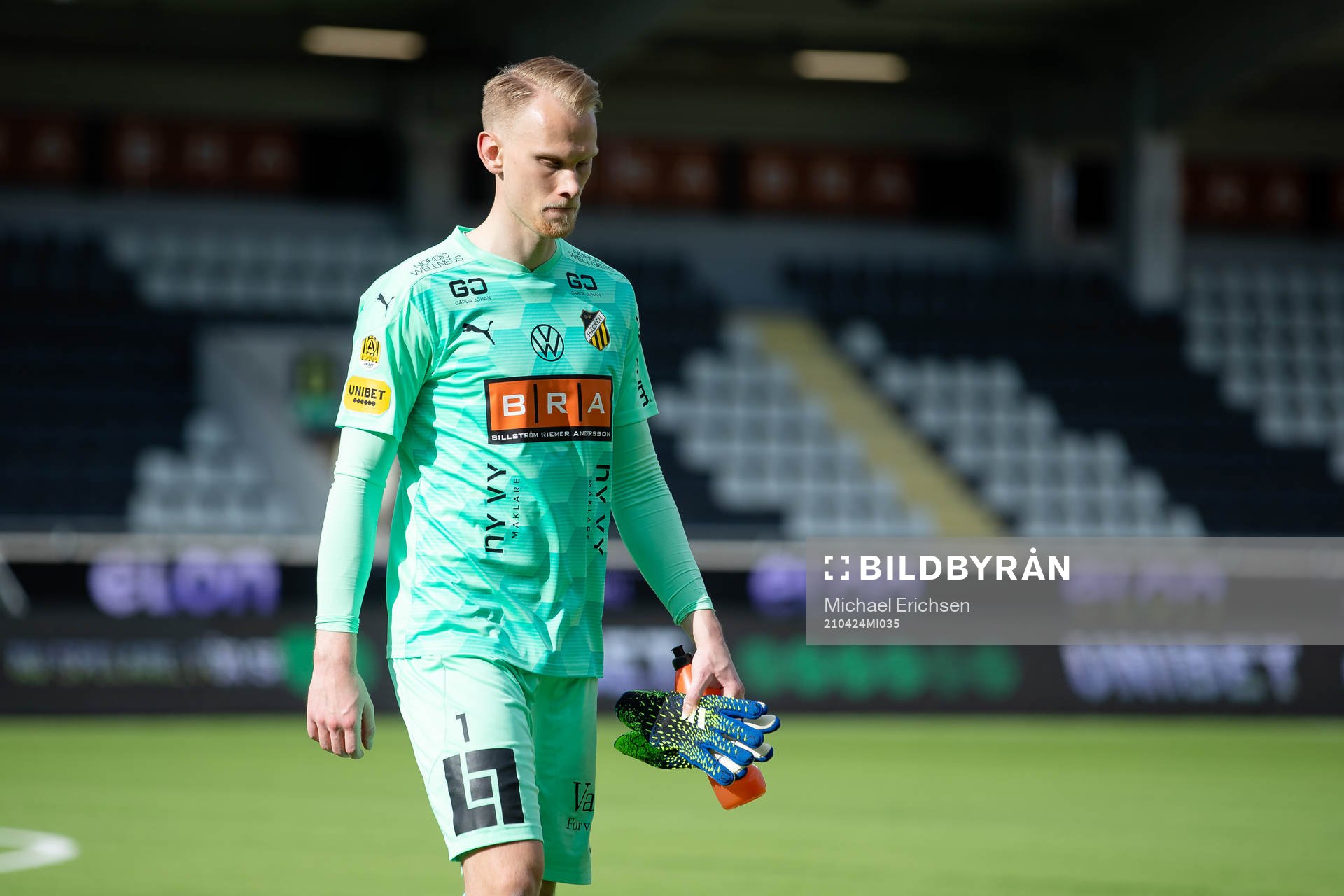 Häckens målvakt Pontus Dahlberg deppar