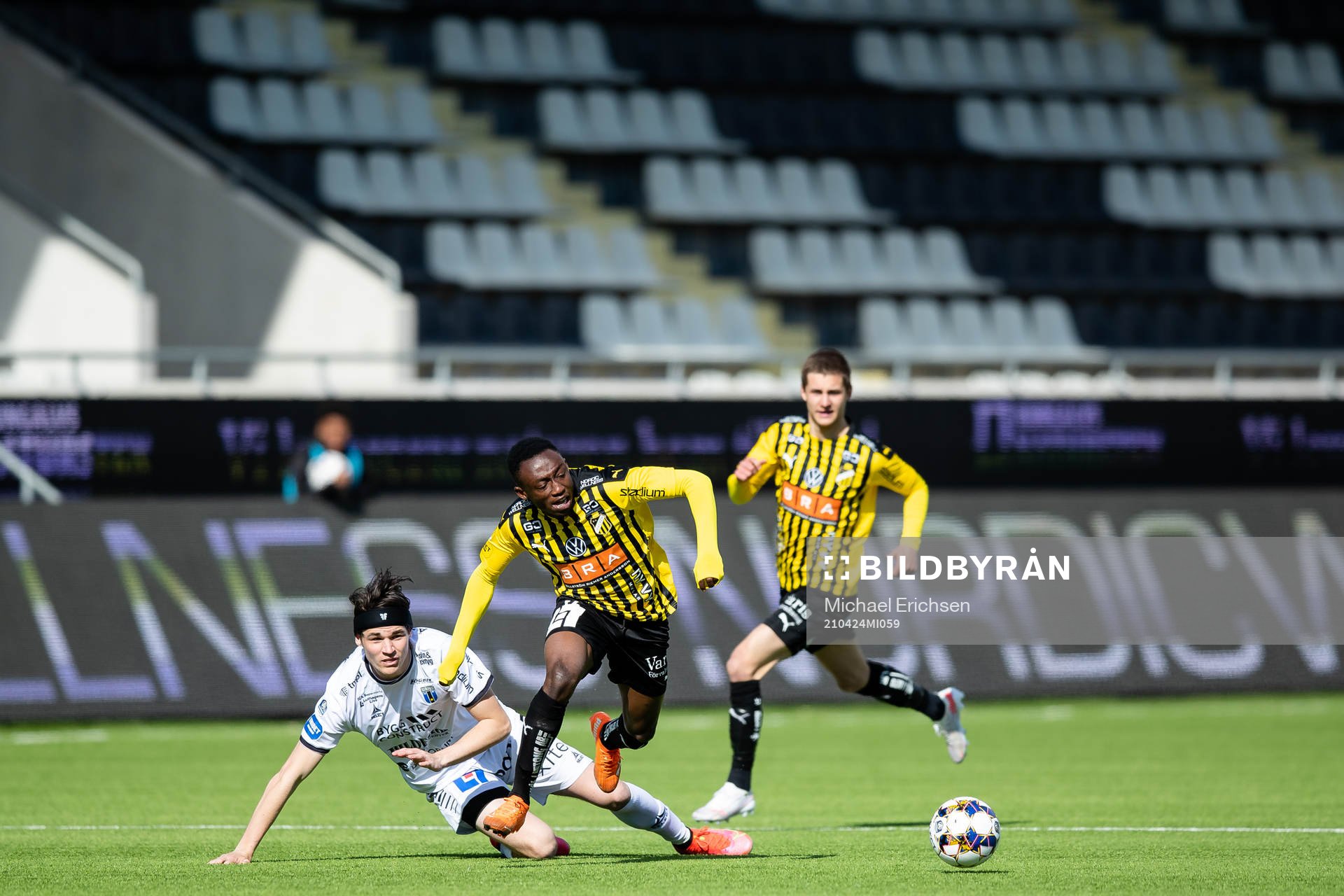 Sirius Jamie Roche och Häckens Benie Adama Traore