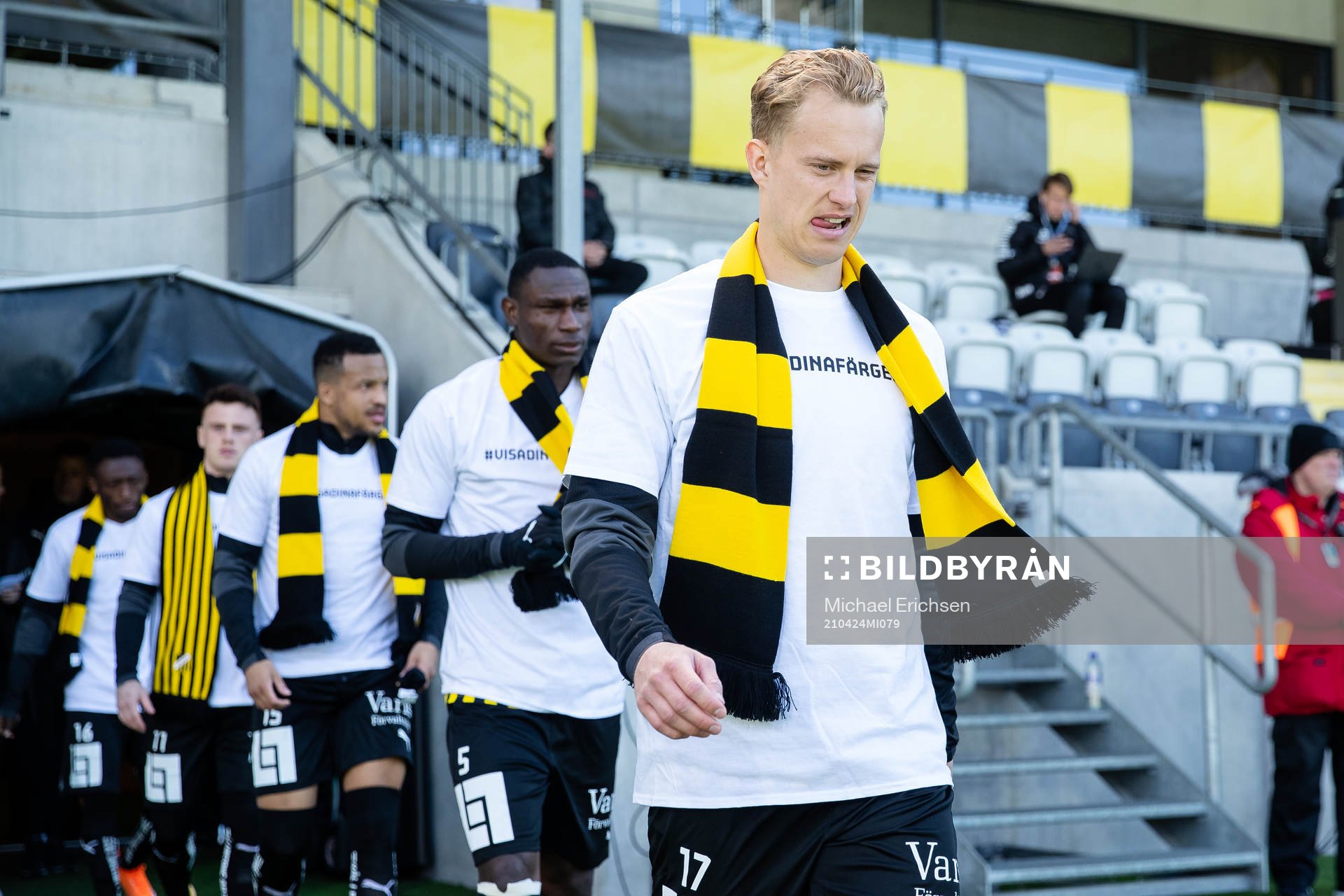 Häckens Gustav Berggren har på sig en t-shirt med texten