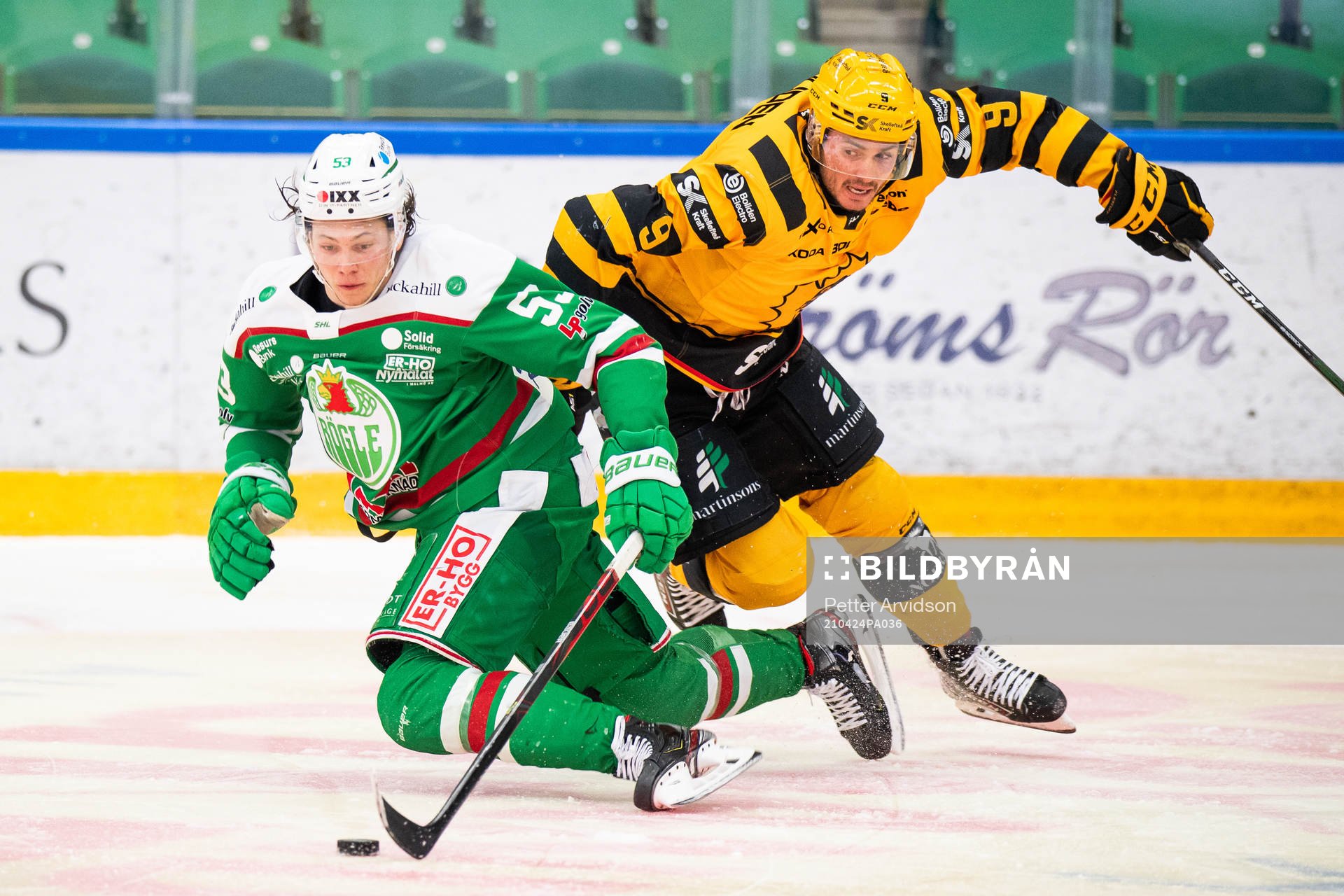 Rögles Moritz Seider och Skellefteås Darren Nowick