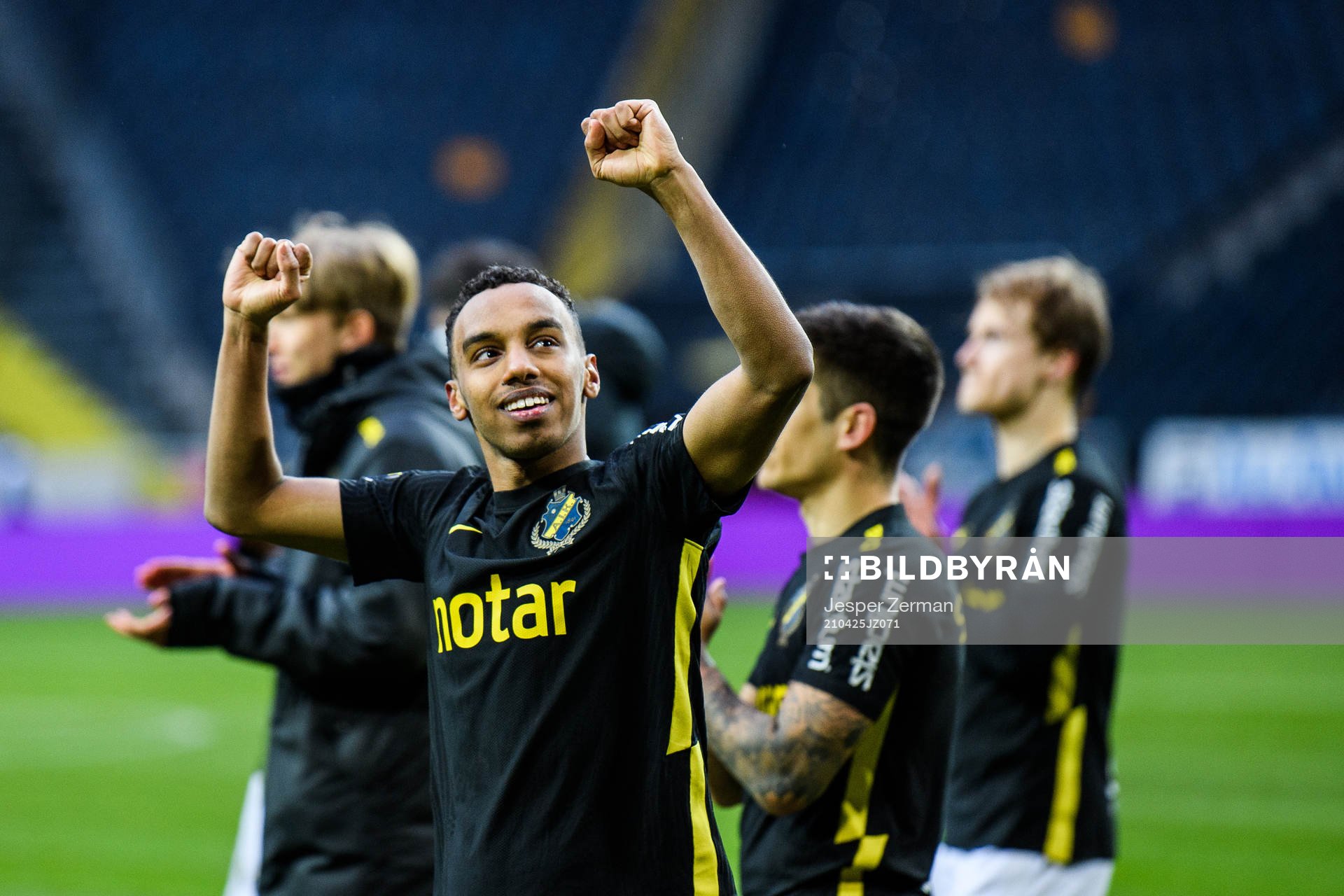 AIK:s Bilal Hussein jublar efter fotbollsmatchen i Allsvenskan mellan AIK och Hammarby den 25 april 2021 i Stockholm. 