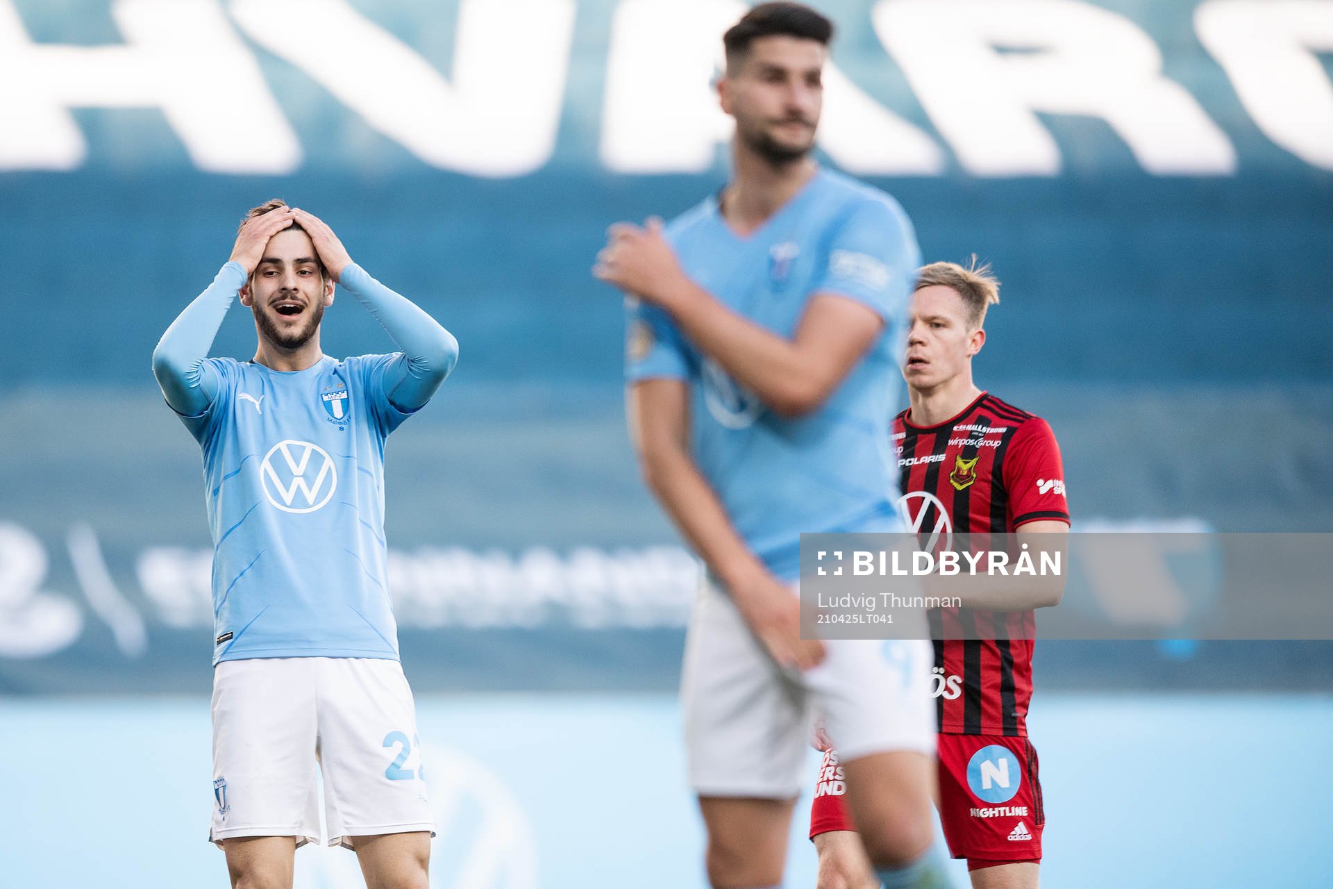 Malmö FFs Adi Nalic deppar