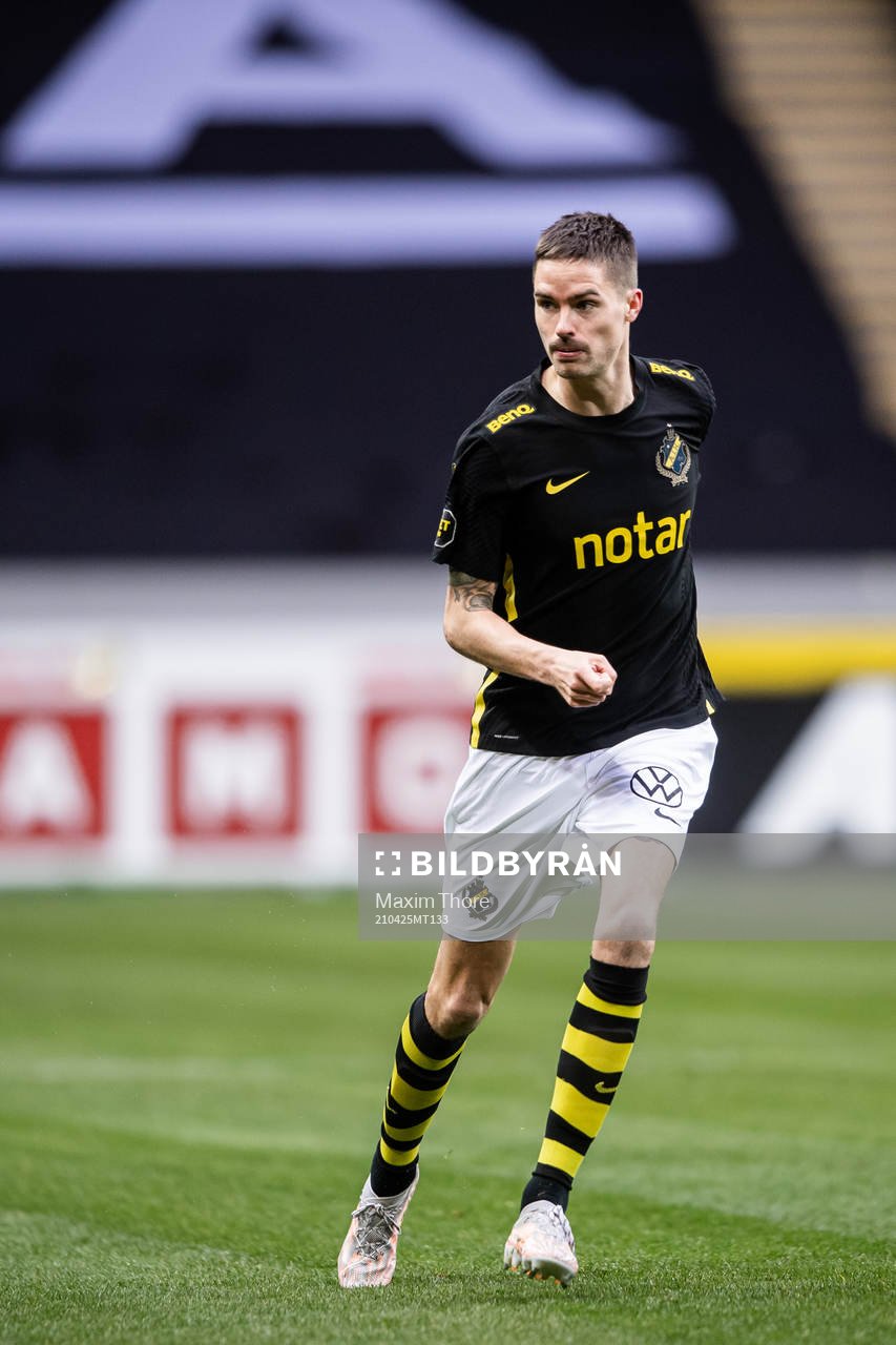 s Mikael Lustig