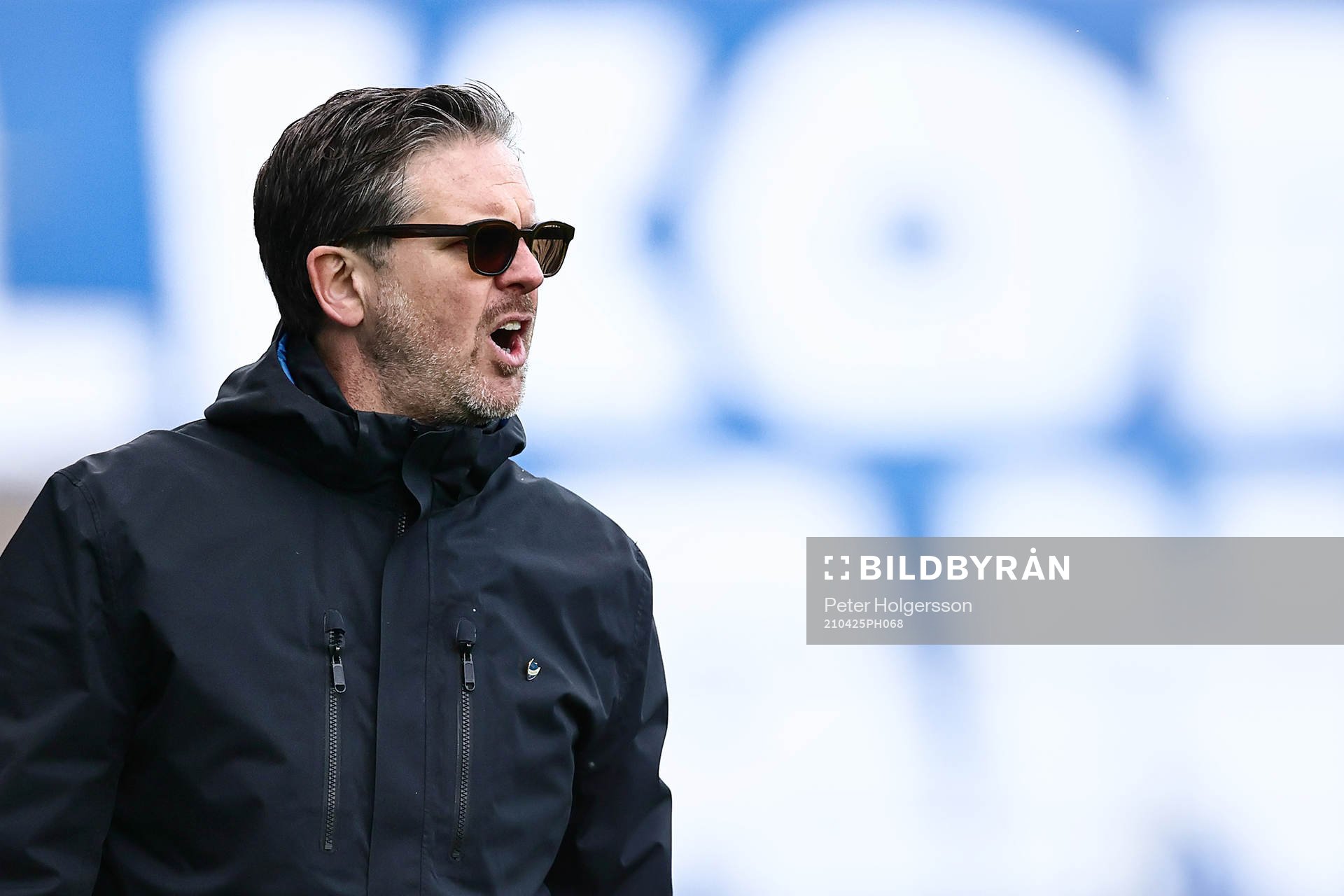 IFK Norrköpings tränare Rikard Norling  reagerar