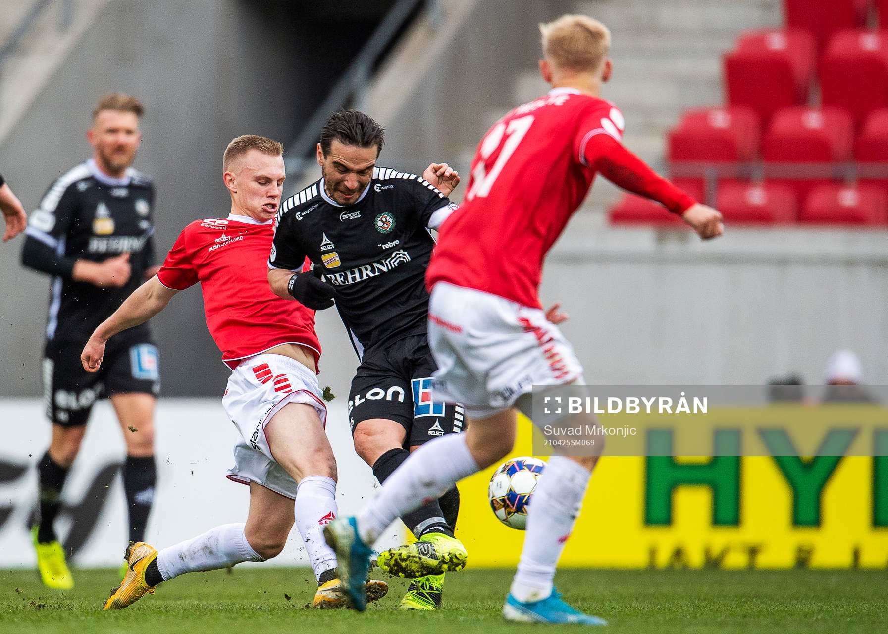 Kalmars Isak Jansson och Örebros Nordin Gerzic