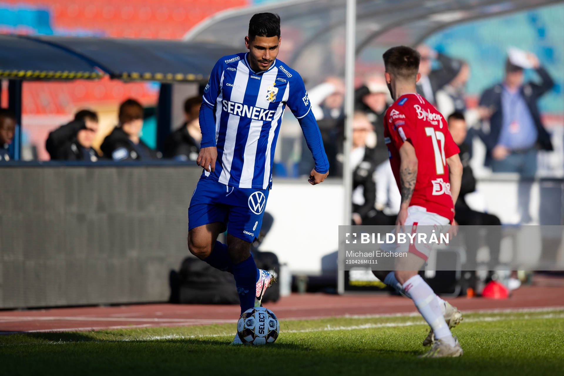 IFK Göteborgs Hosam Aiesh mot Degerfors Anton Kralj