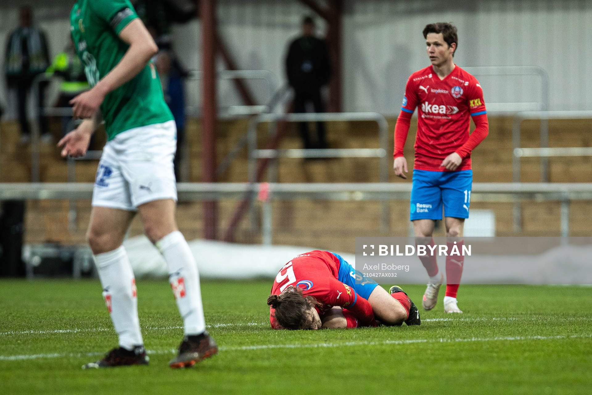 Helsingborgs Brandur Hendriksson Olsen har ont